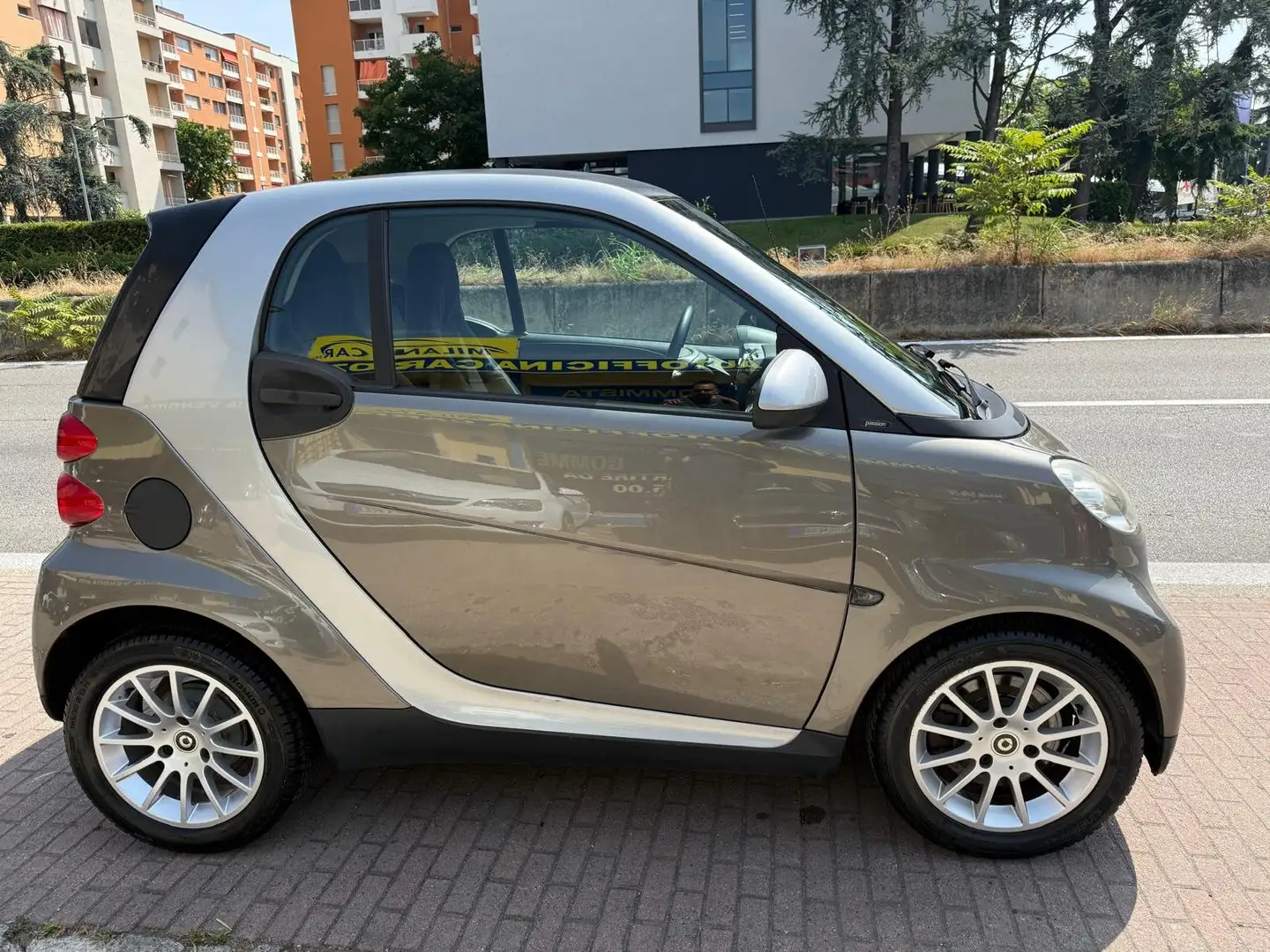 smart forTwo 1.0 mhd Pure 71cv Gris - 2