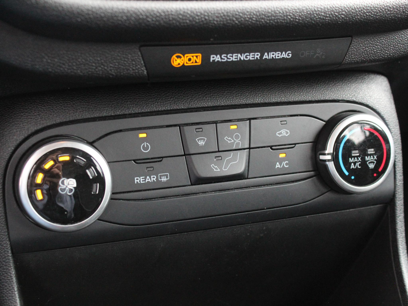 Ford Fiesta 1.1 Trend | Airco | Cruise | All Season banden — photo 12
