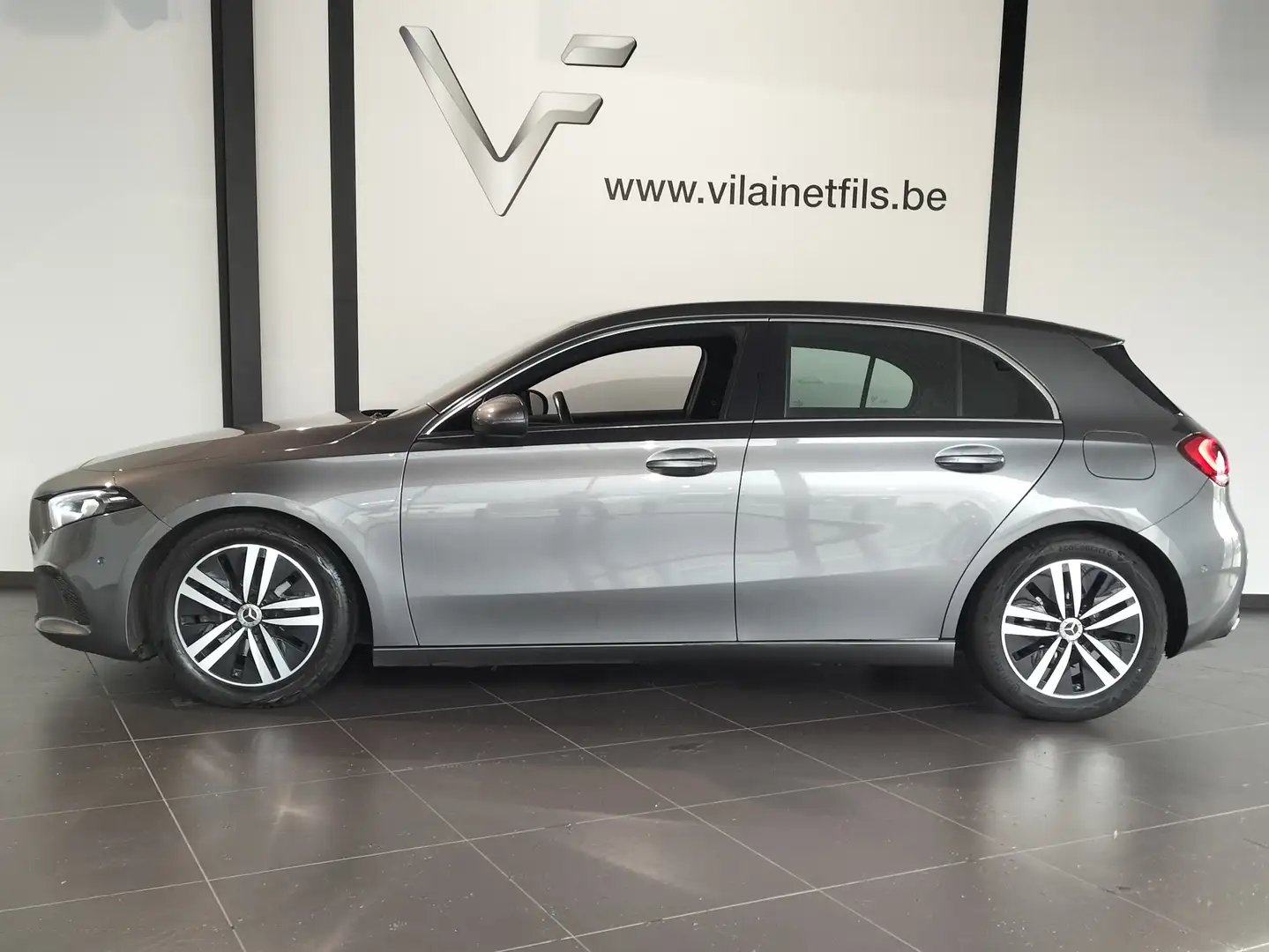 Mercedes-Benz A 200 Automatique Essence - Garantie 12 mois Gris - 2