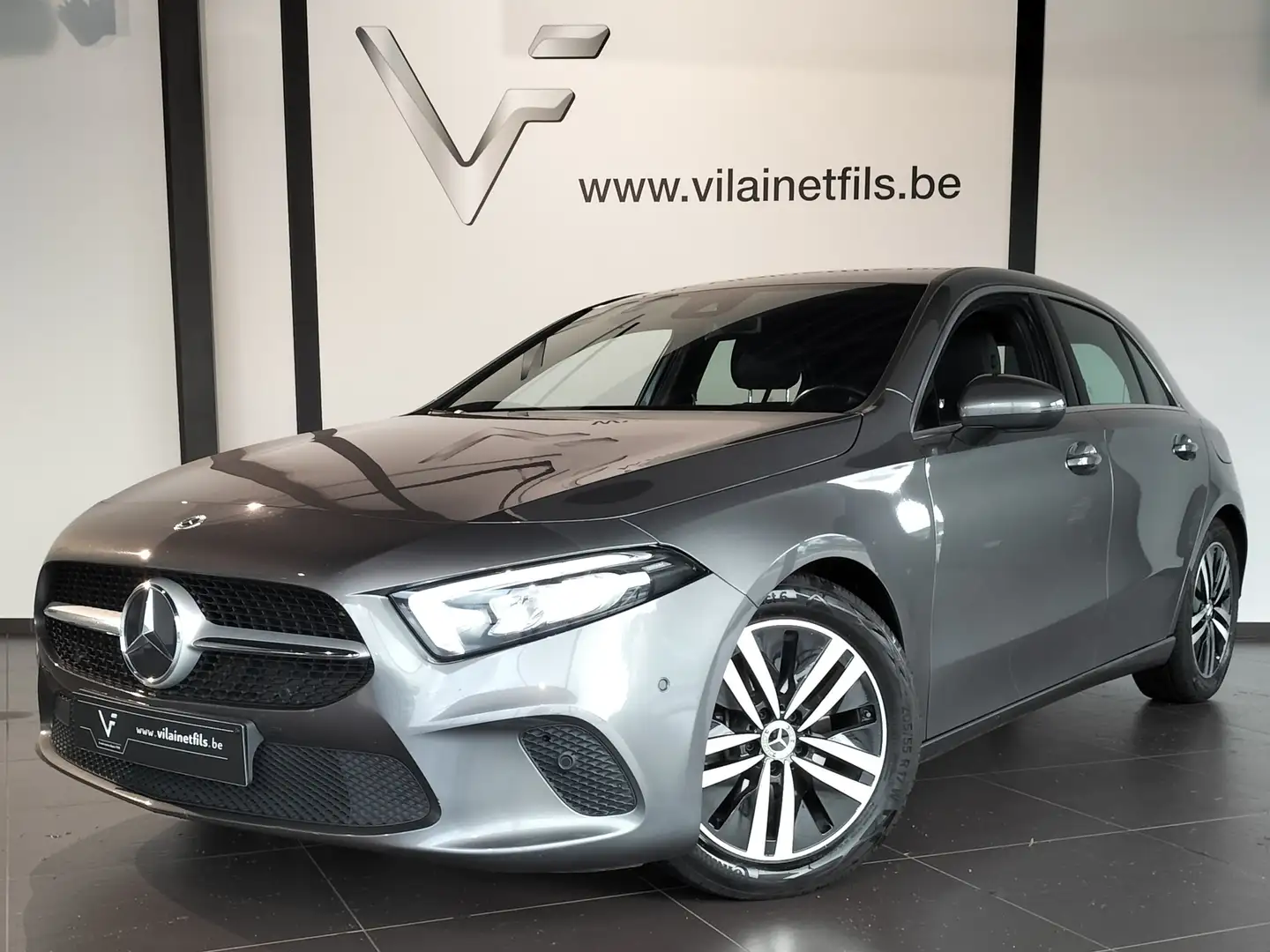 Mercedes-Benz A 200 Automatique Essence - Garantie 12 mois Gris - 1
