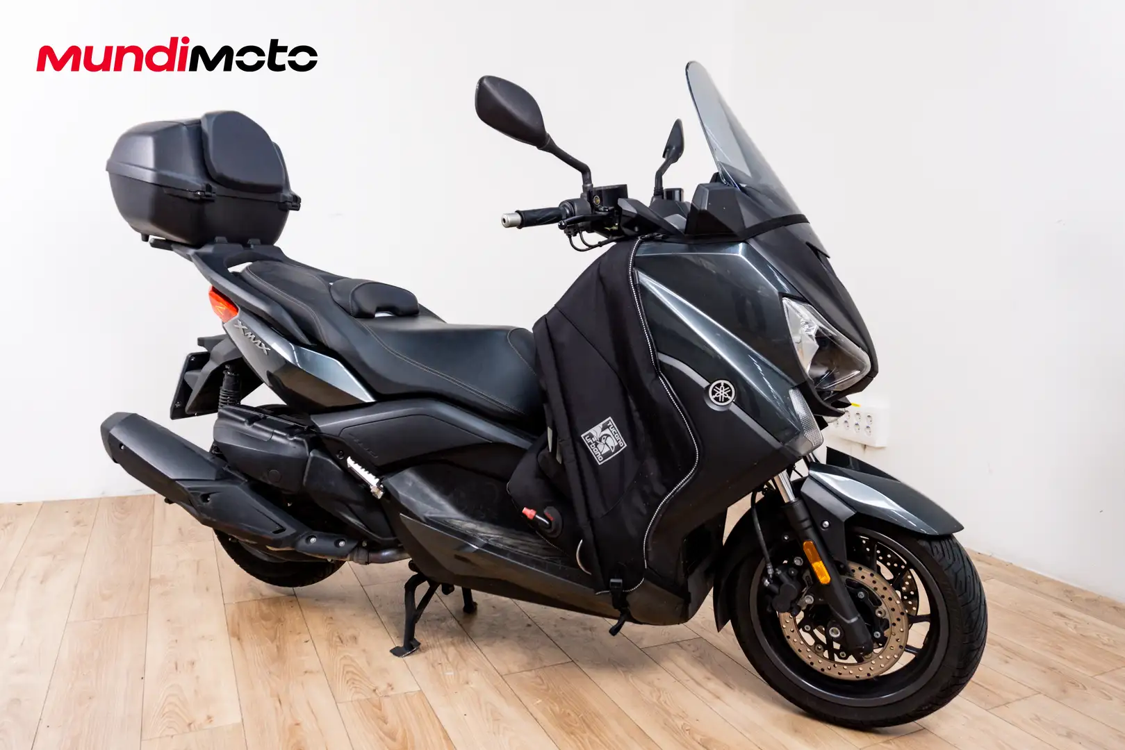 Yamaha X-Max 400 - 2