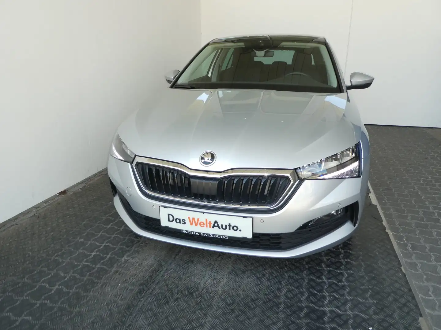 Skoda Scala Style TSI DSG Silber - 2