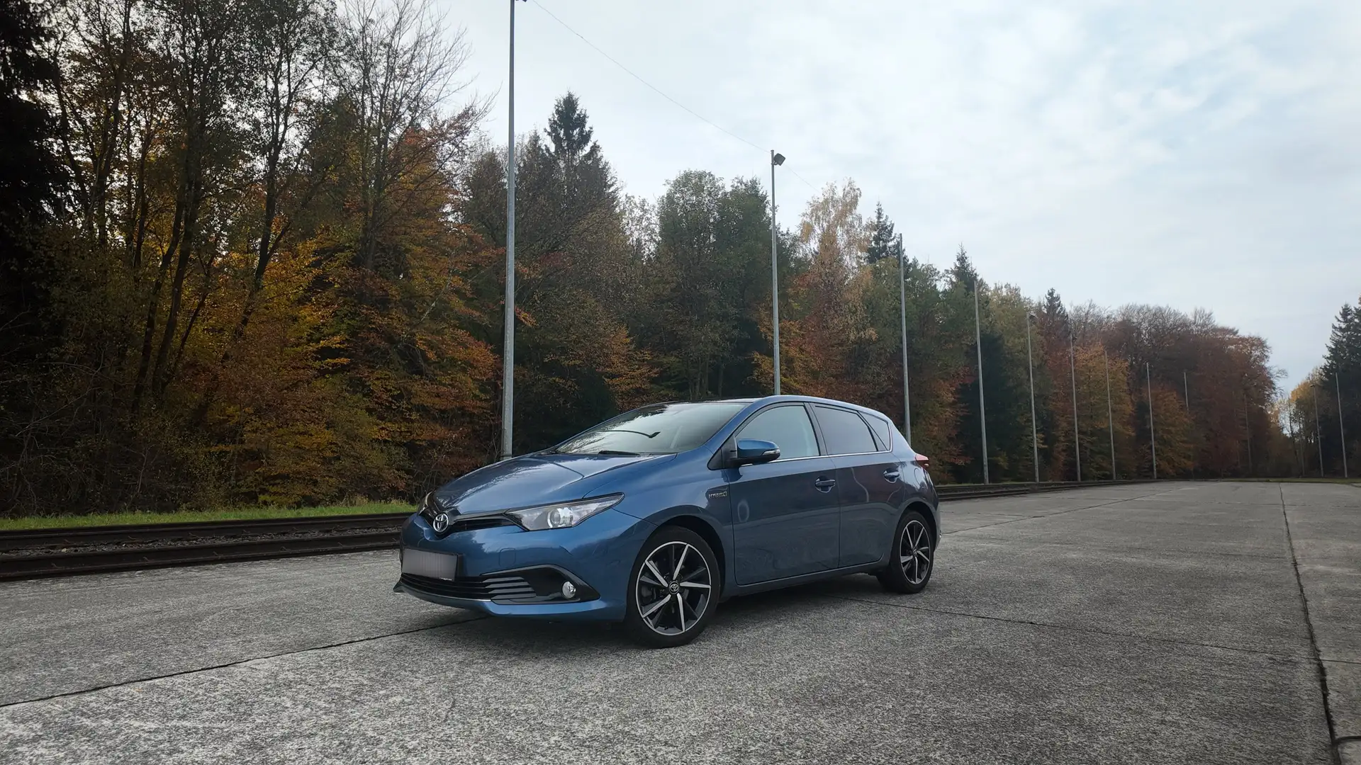 Toyota Auris HEV 1.8i HSD Style E-CVT (EU6.2) + Carplay +Pano Bleu - 2