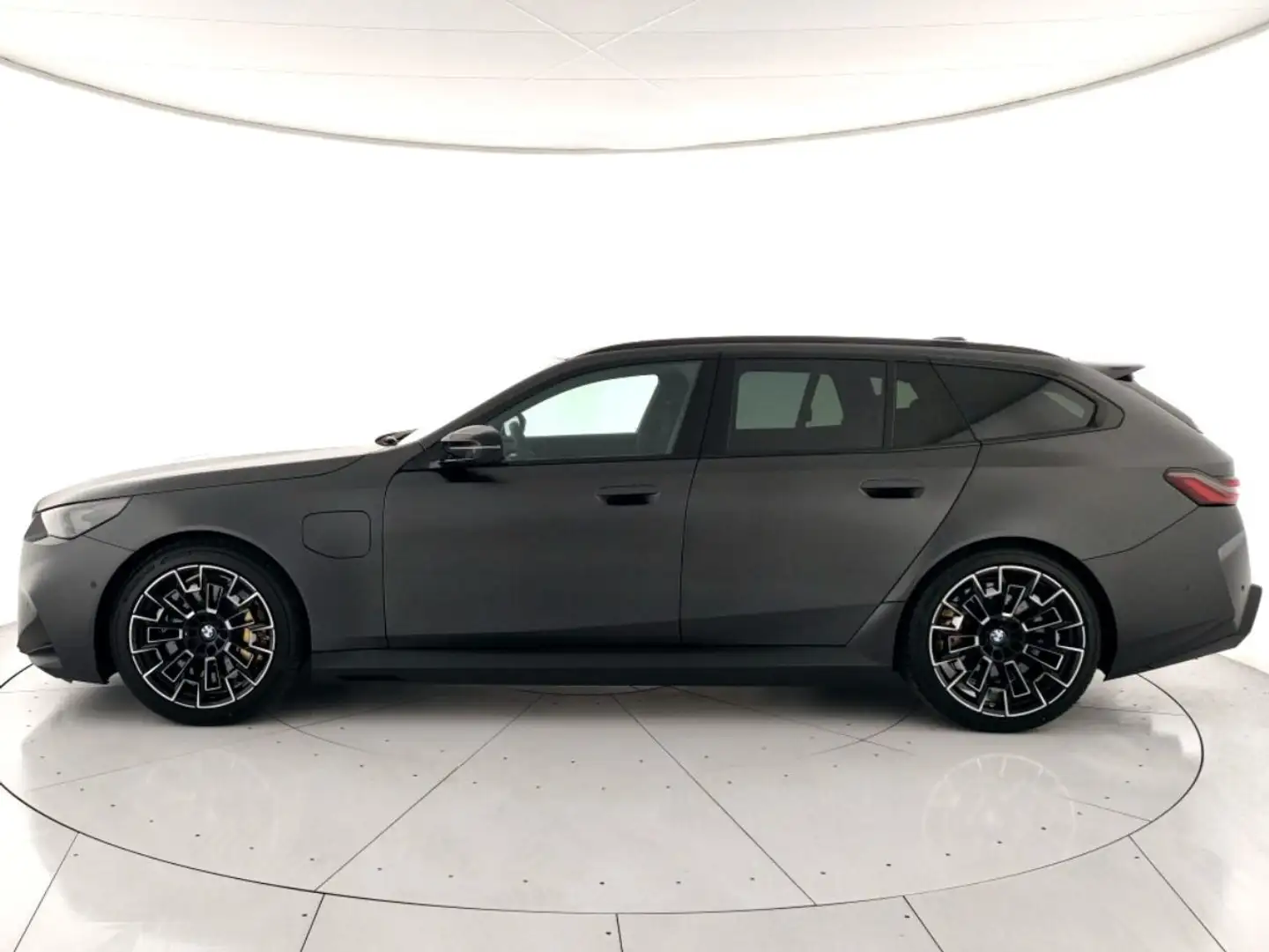 BMW M5 Touring 4.4 727cv auto Nero - 2