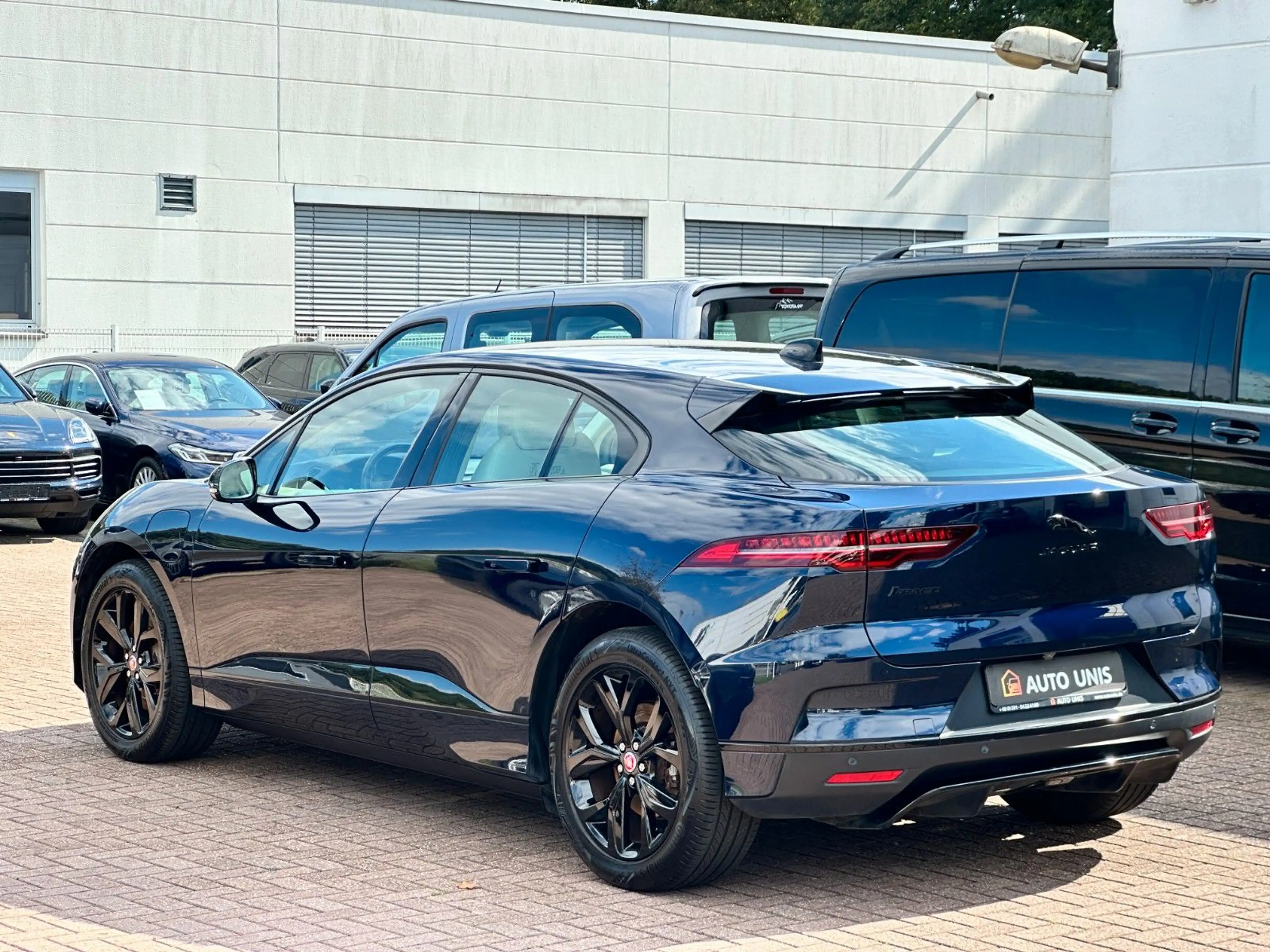 Jaguar I-Pace I-PACE SE Black Exterior Pack Led Kam 1.Hand — photo 6