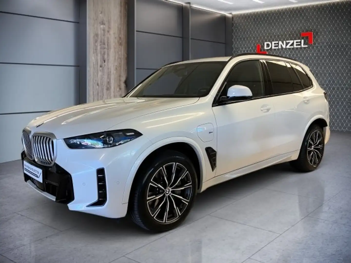 BMW X5 xDrive50e G05 XB1 Weiß - 1