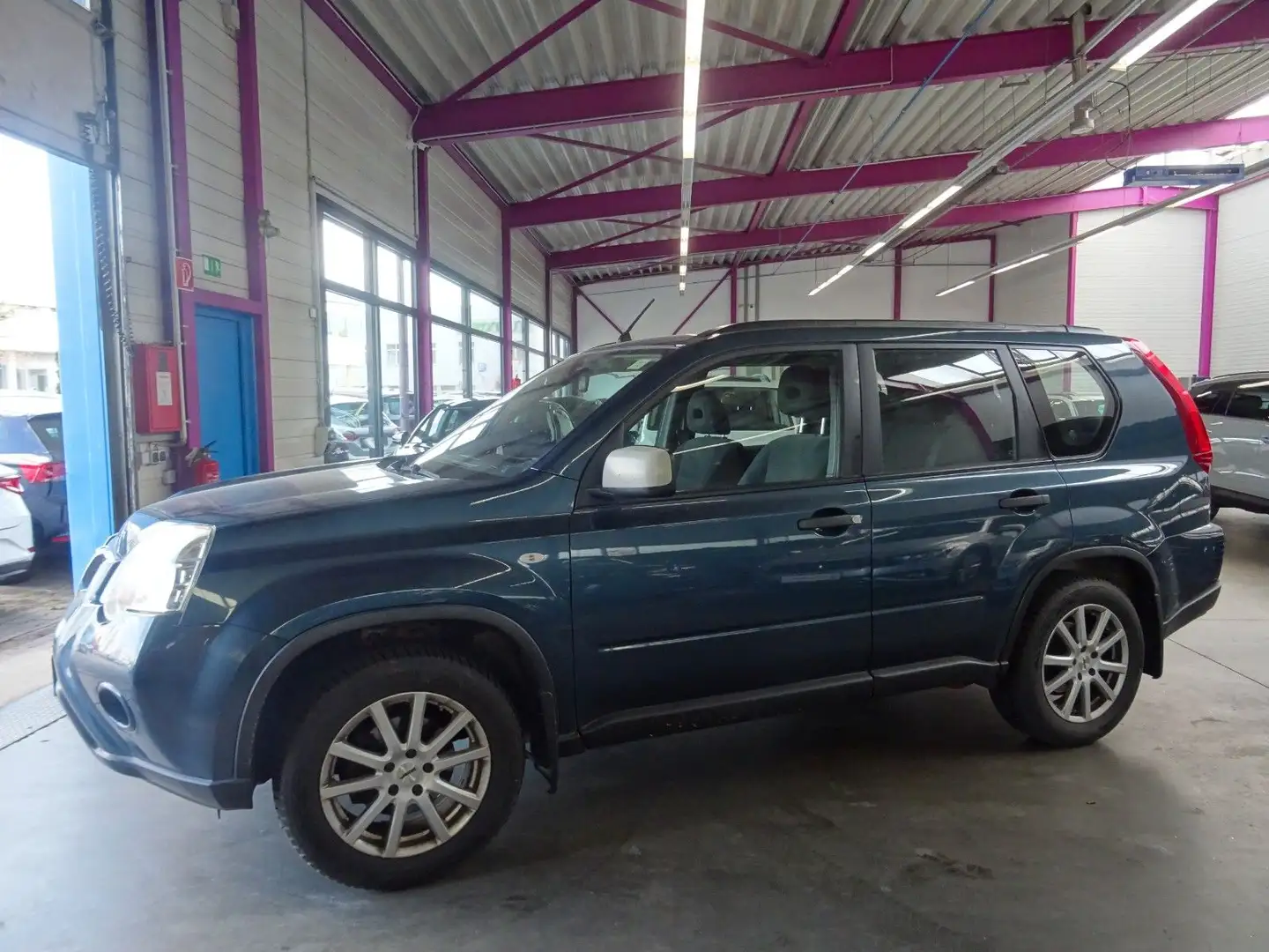 Nissan X-Trail XE 4X4*AHK*KLIMA*SERVICEHEFT*TÜV: 11/26* Blu/Azzurro - 2