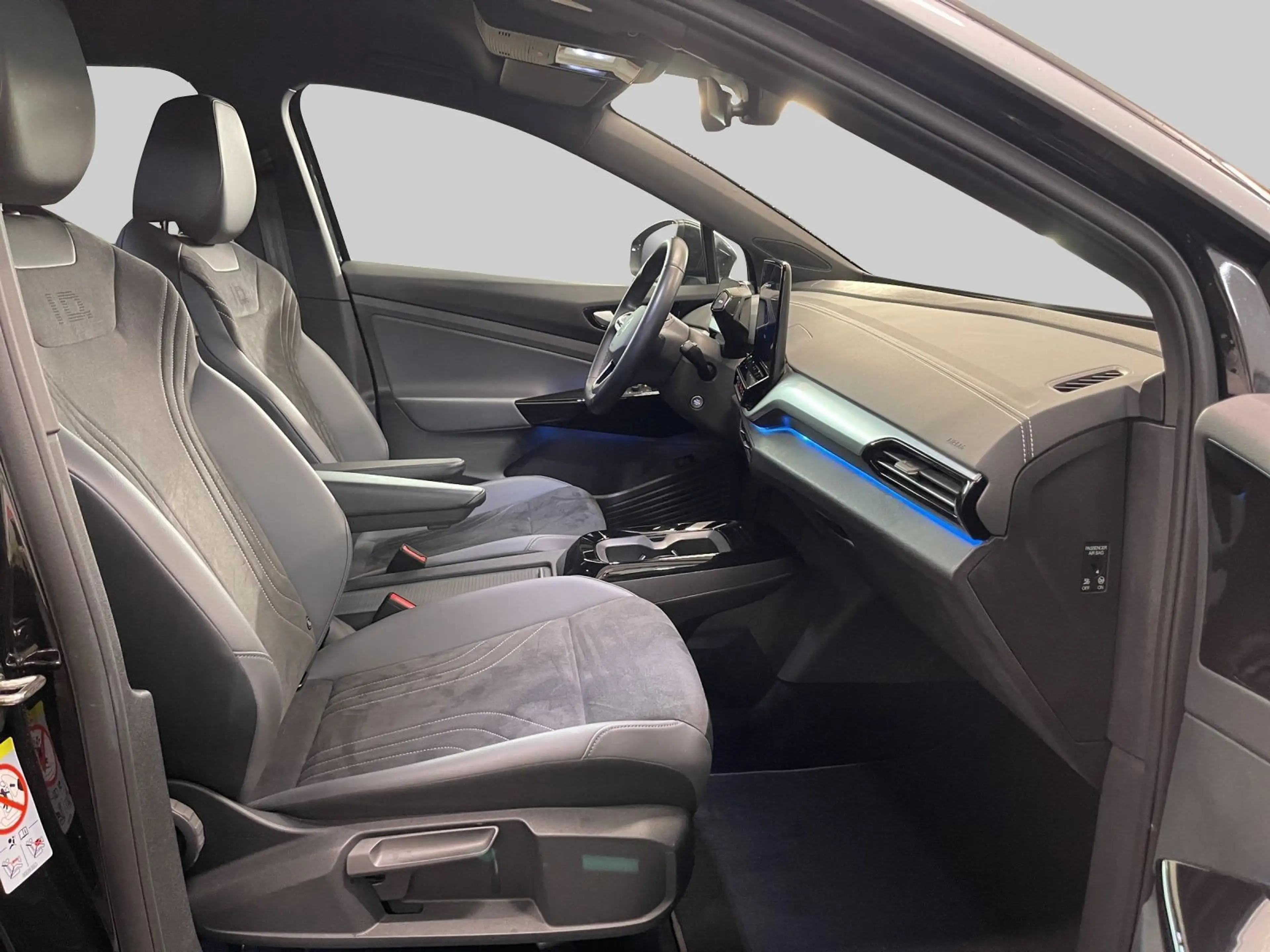 Volkswagen ID.5 PRO LM20 AHK IQ.LIGHT 360° NAVI-PRO — photo 4
