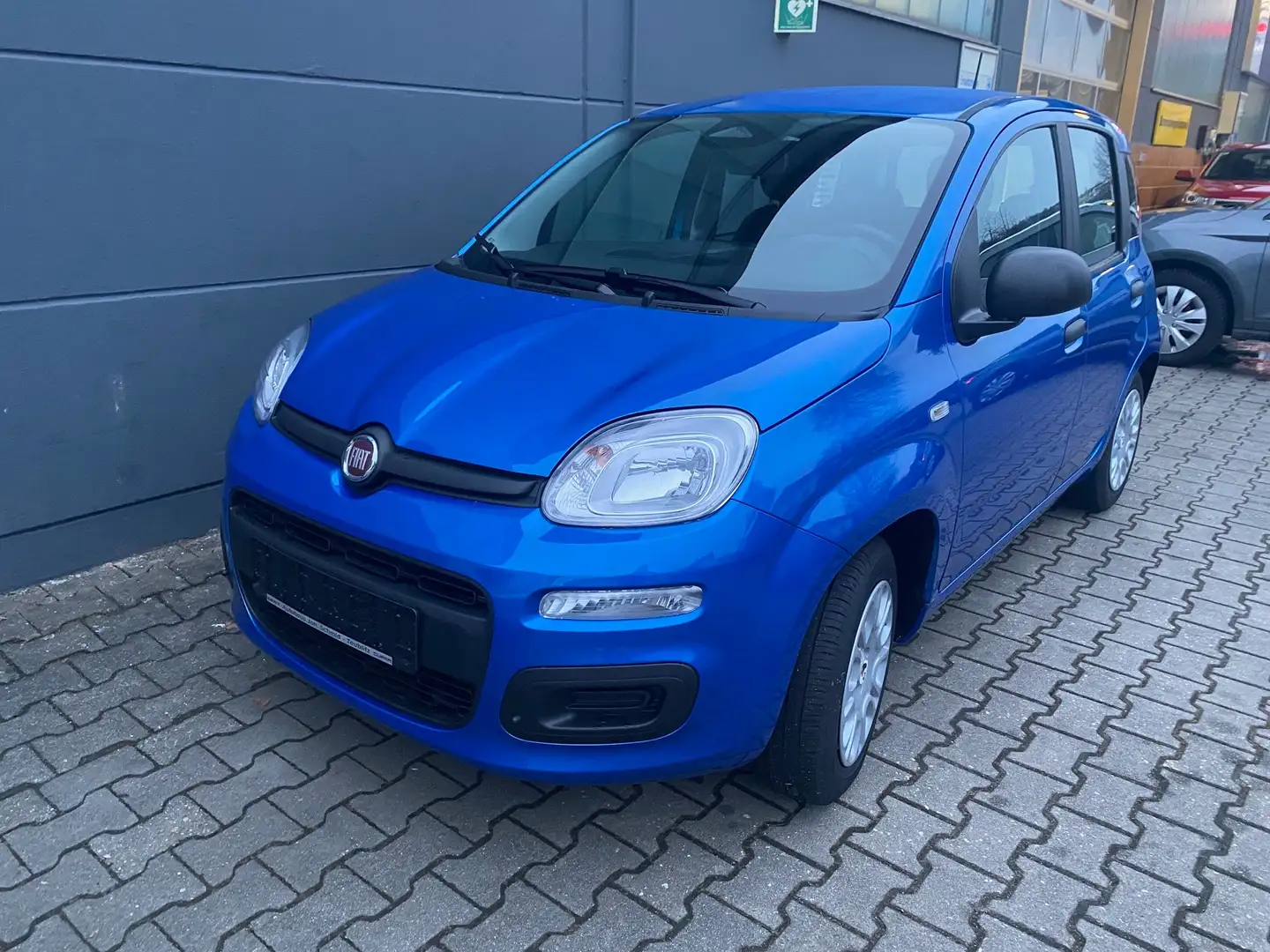Fiat Panda Panda 1.0i Hybrid GSE Pop Blau - 1