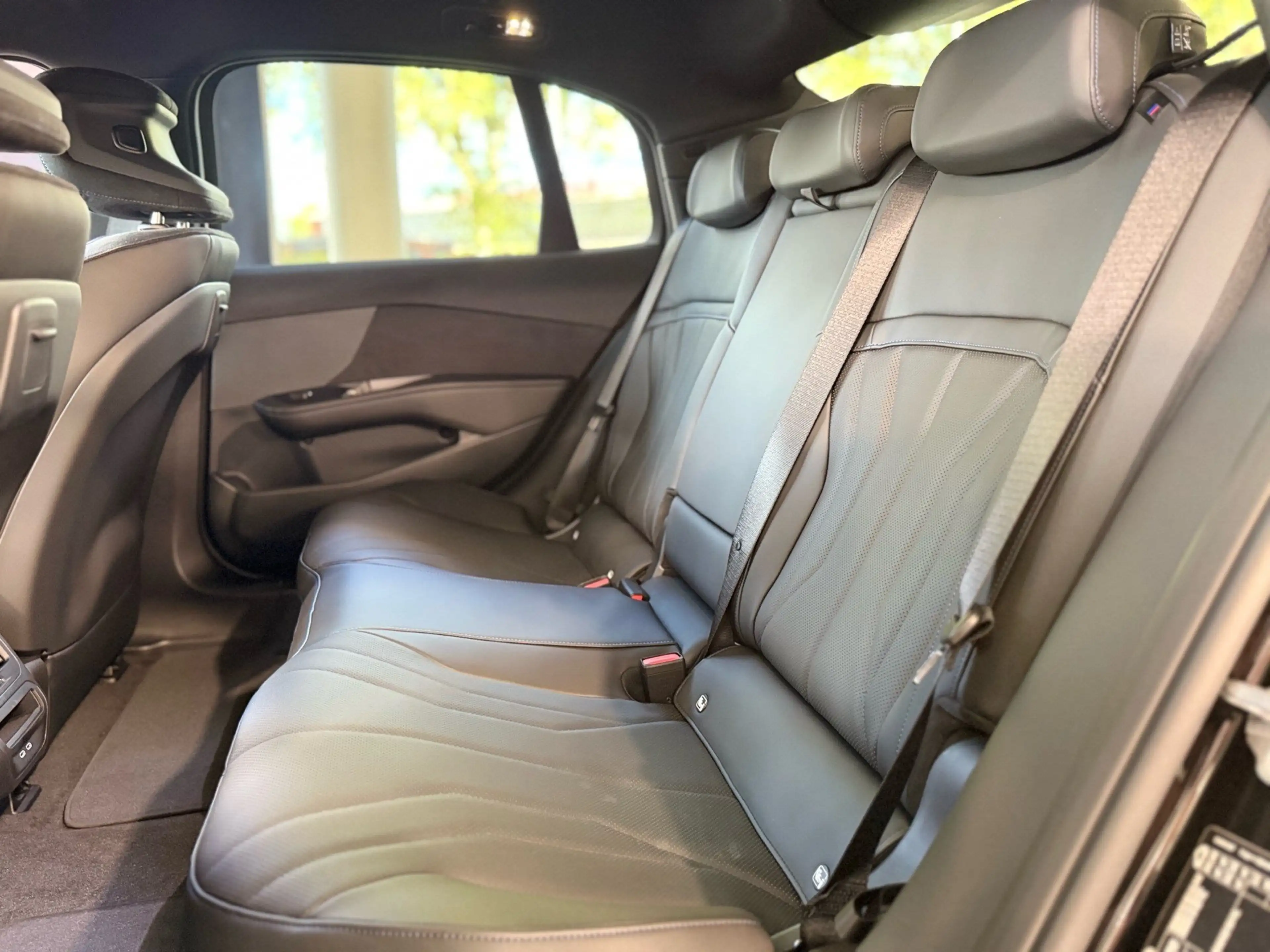 BMW i3 50 xDrive M Sportpaket 19"First Edition Driving+ 3 — photo 16