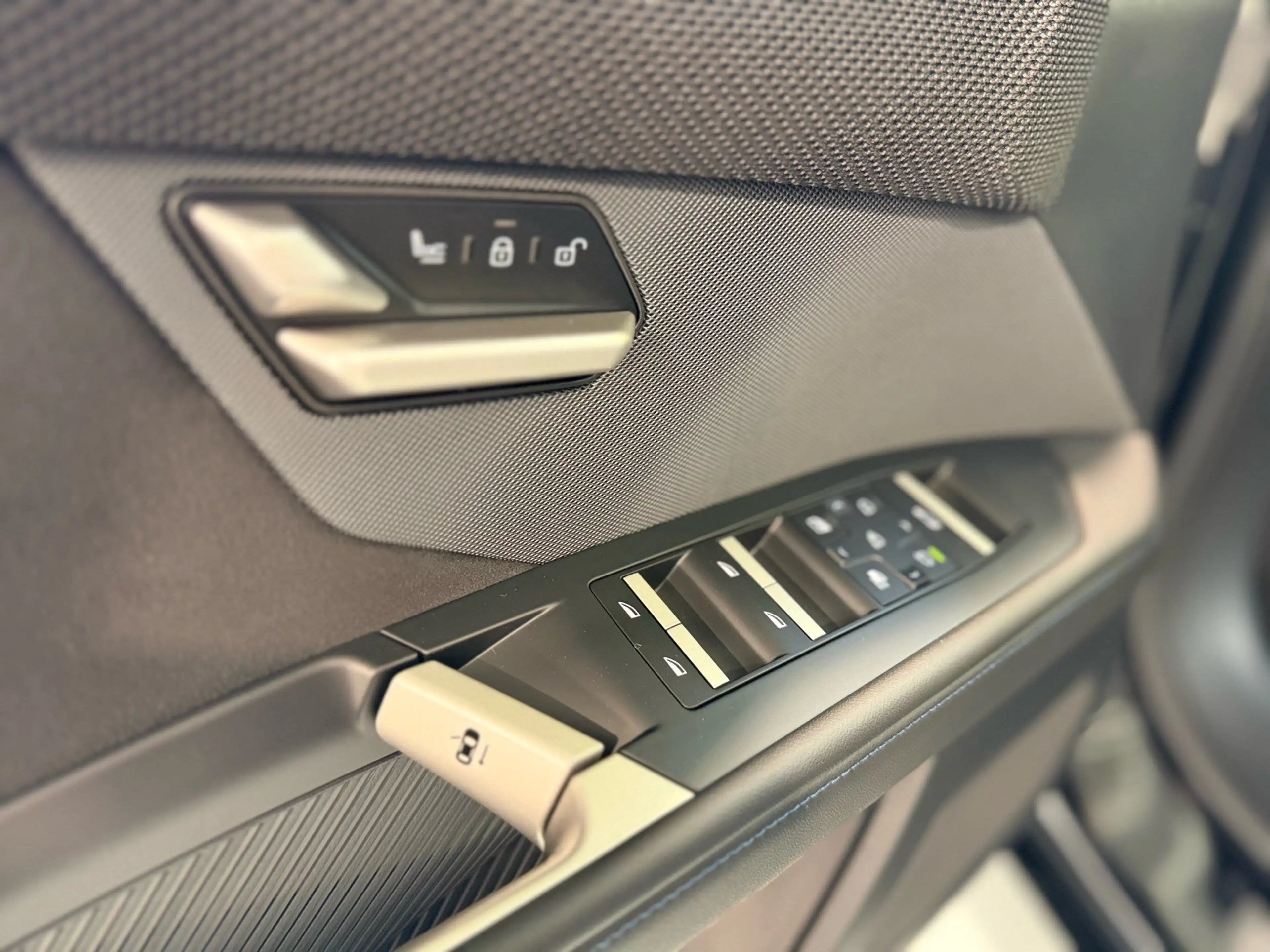 BMW i3 50 xDrive M Sportpaket 19"First Edition Driving+ 3 — photo 14