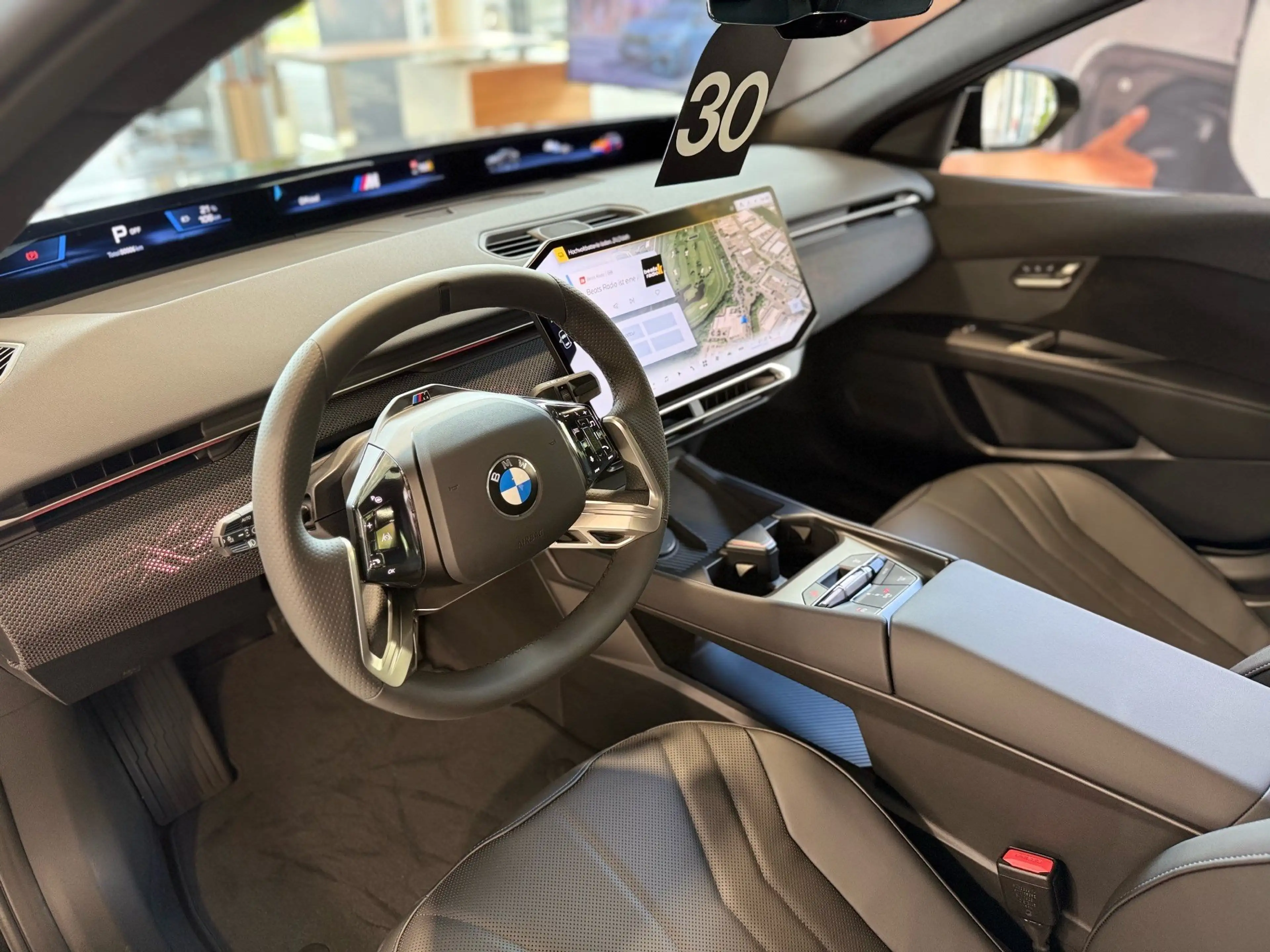 BMW i3 50 xDrive M Sportpaket 19"First Edition Driving+ 3 — photo 4
