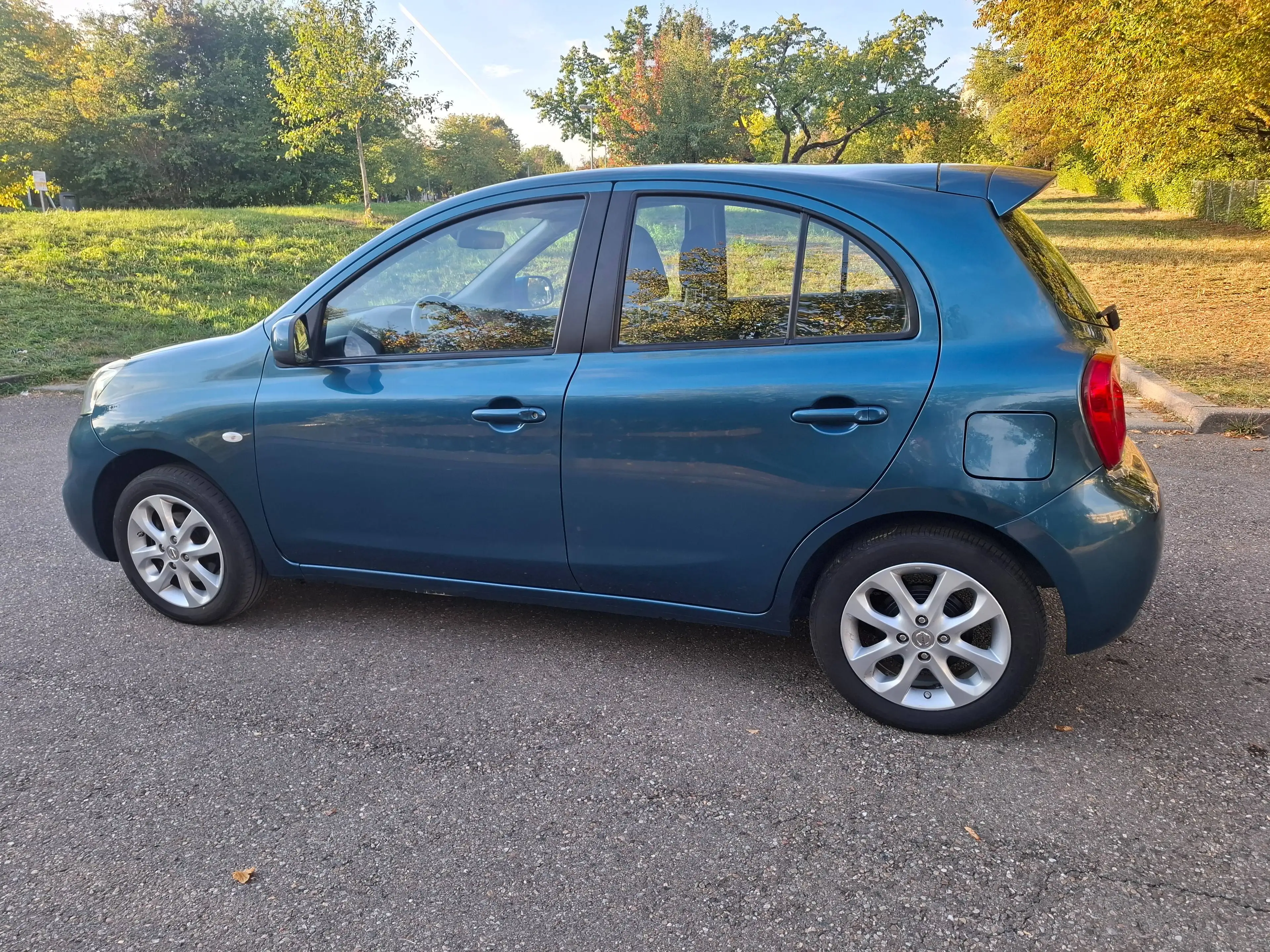 Nissan Micra Acenta — photo 11