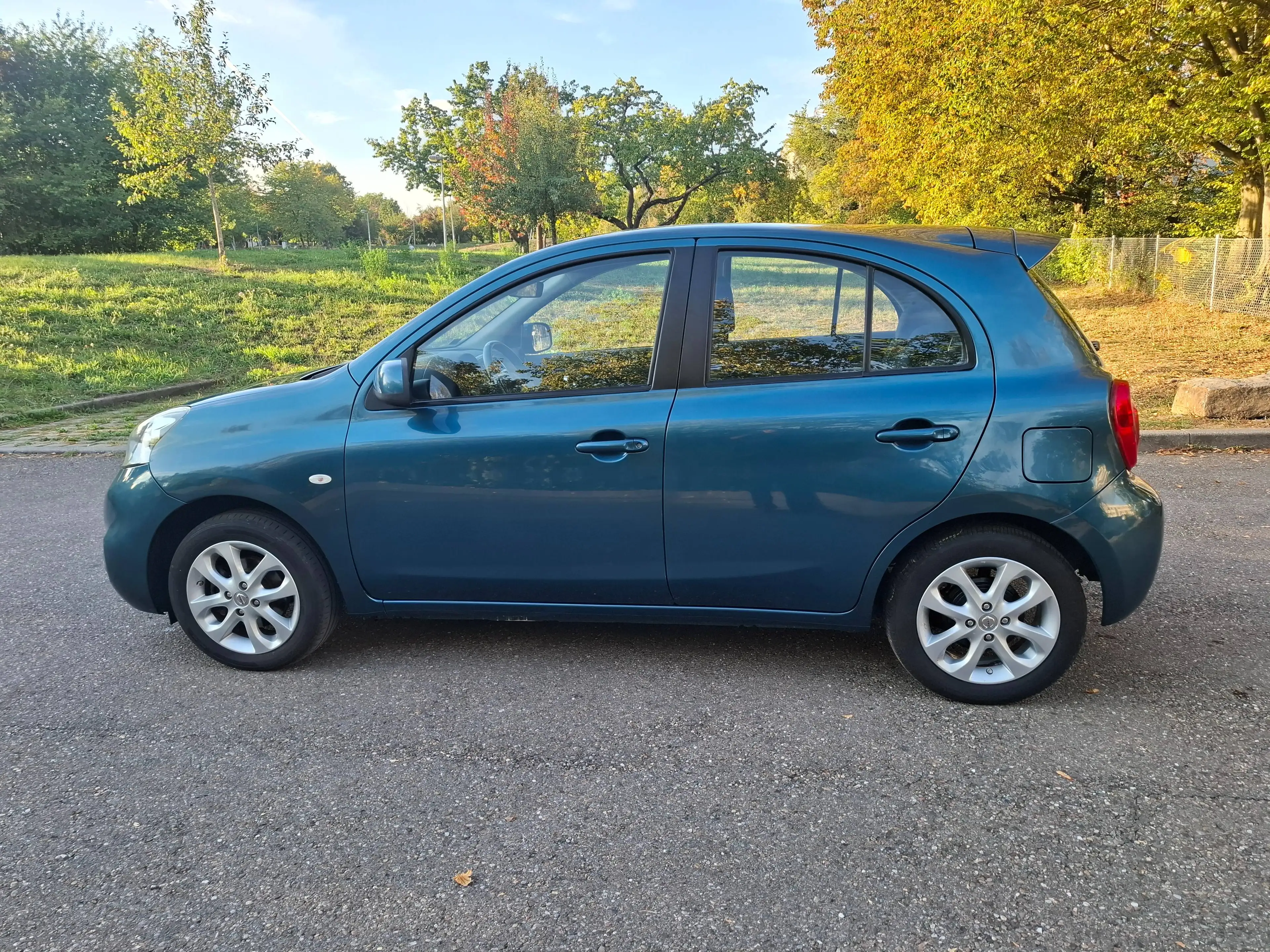 Nissan Micra Acenta — photo 12