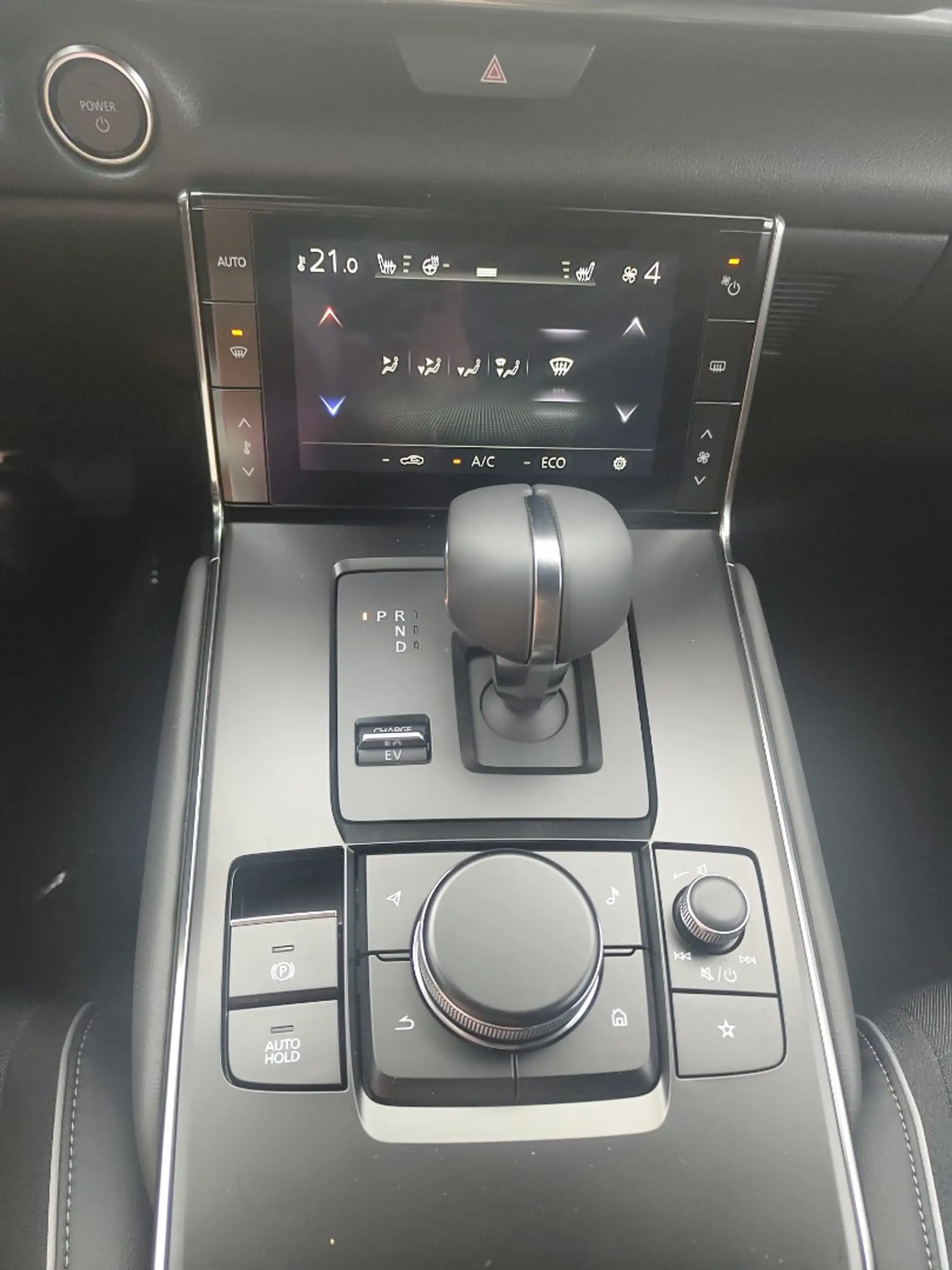 Mazda MX-30 2025 e-SKYACTIV R-EV 170 AT FWD Exclusive-Line — photo 14