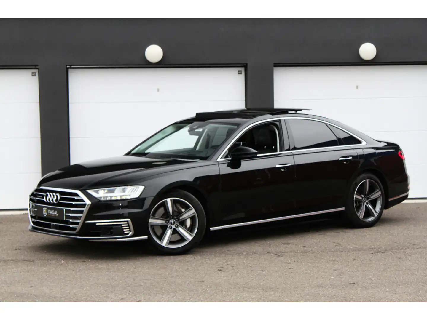 Audi A8 60 TFSIe 462Ch | LLD 990e/Mois | MATRIX | BANG OLU Noir - 1