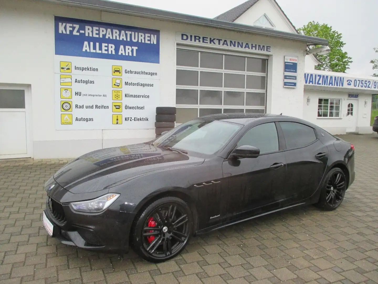 Maserati Ghibli 3.0 V6 GranSport Schwarz - 1