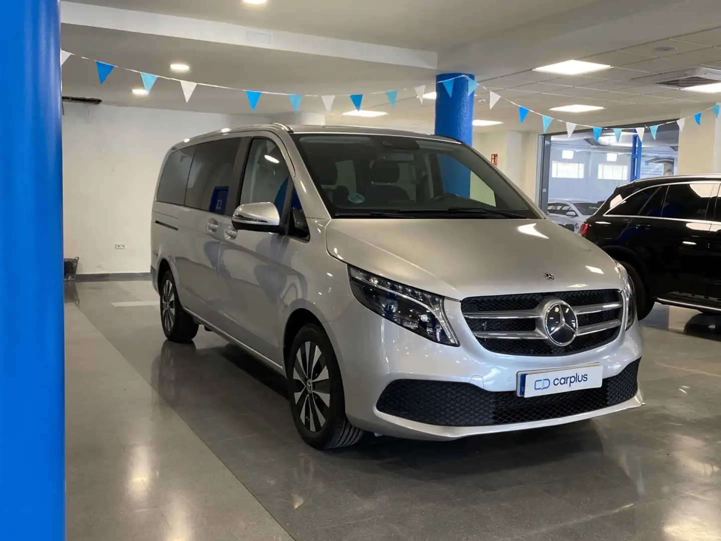 Mercedes-Benz V 250 250d Extralargo Avantgarde 7GT Plateado - 2
