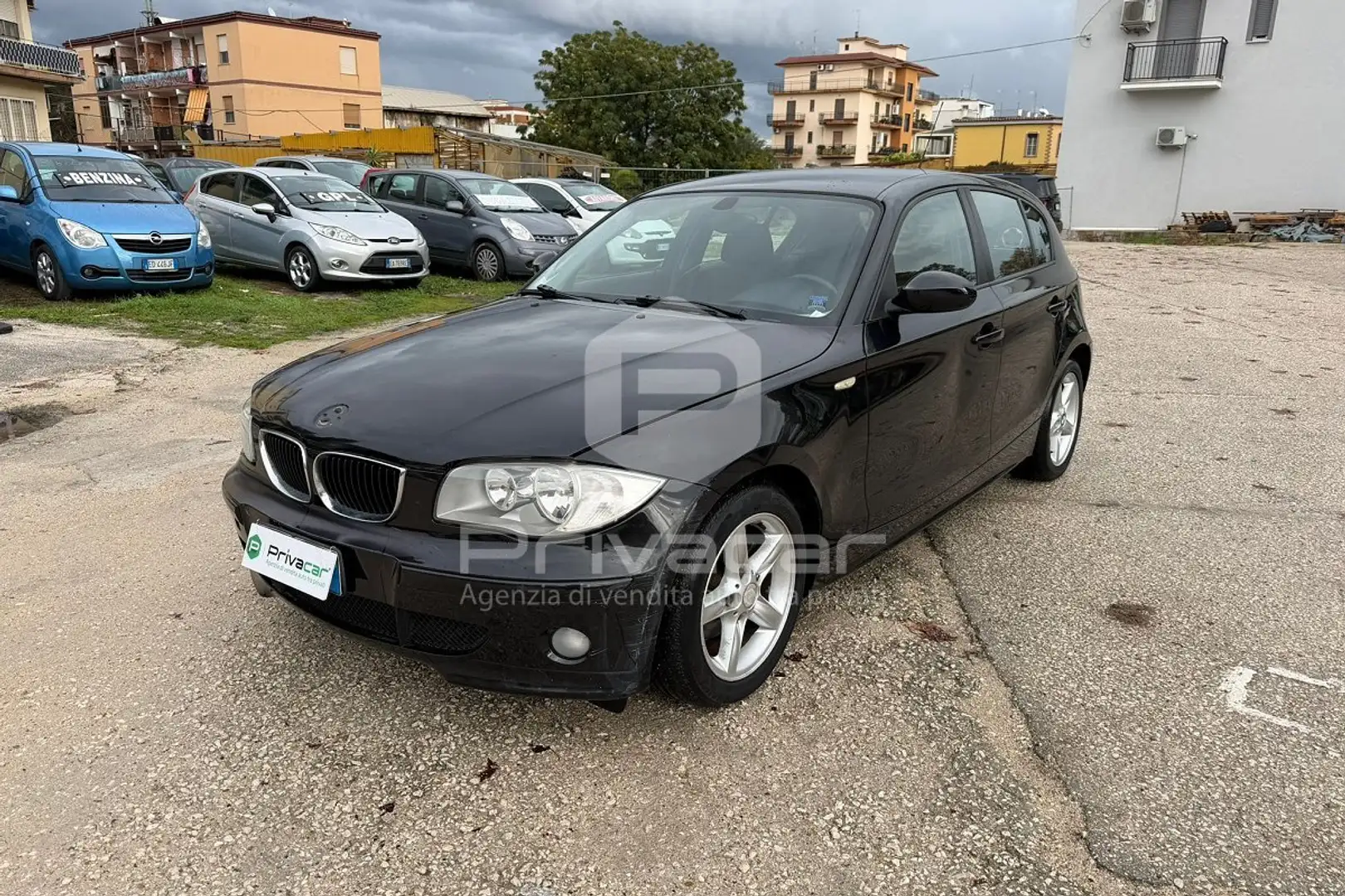 BMW 118 118d cat 5 porte Attiva Noir - 1
