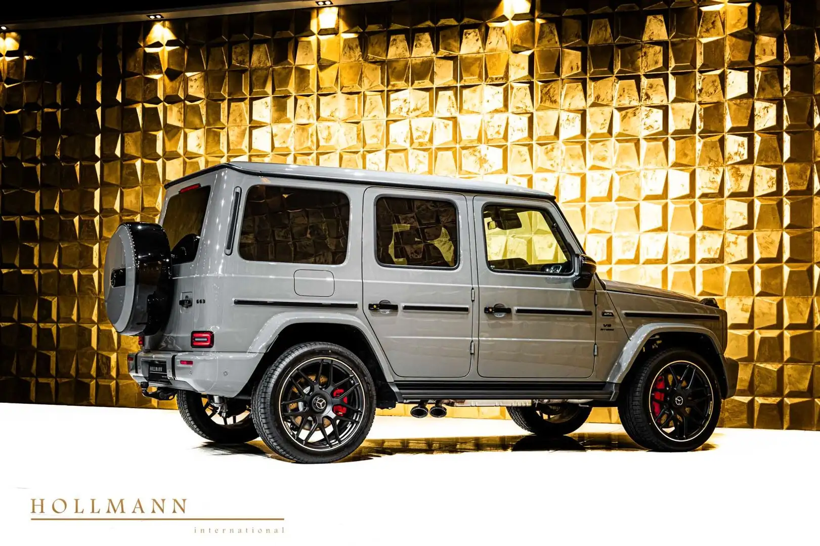 Mercedes-Benz G 63 AMG +FACELIFT+AMG ACTIVE RIDE A22+CARBON+TV+ Grau - 2