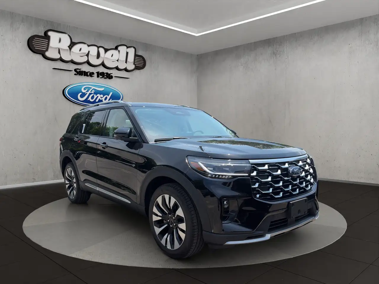 Ford Explorer photo Ford Explorer