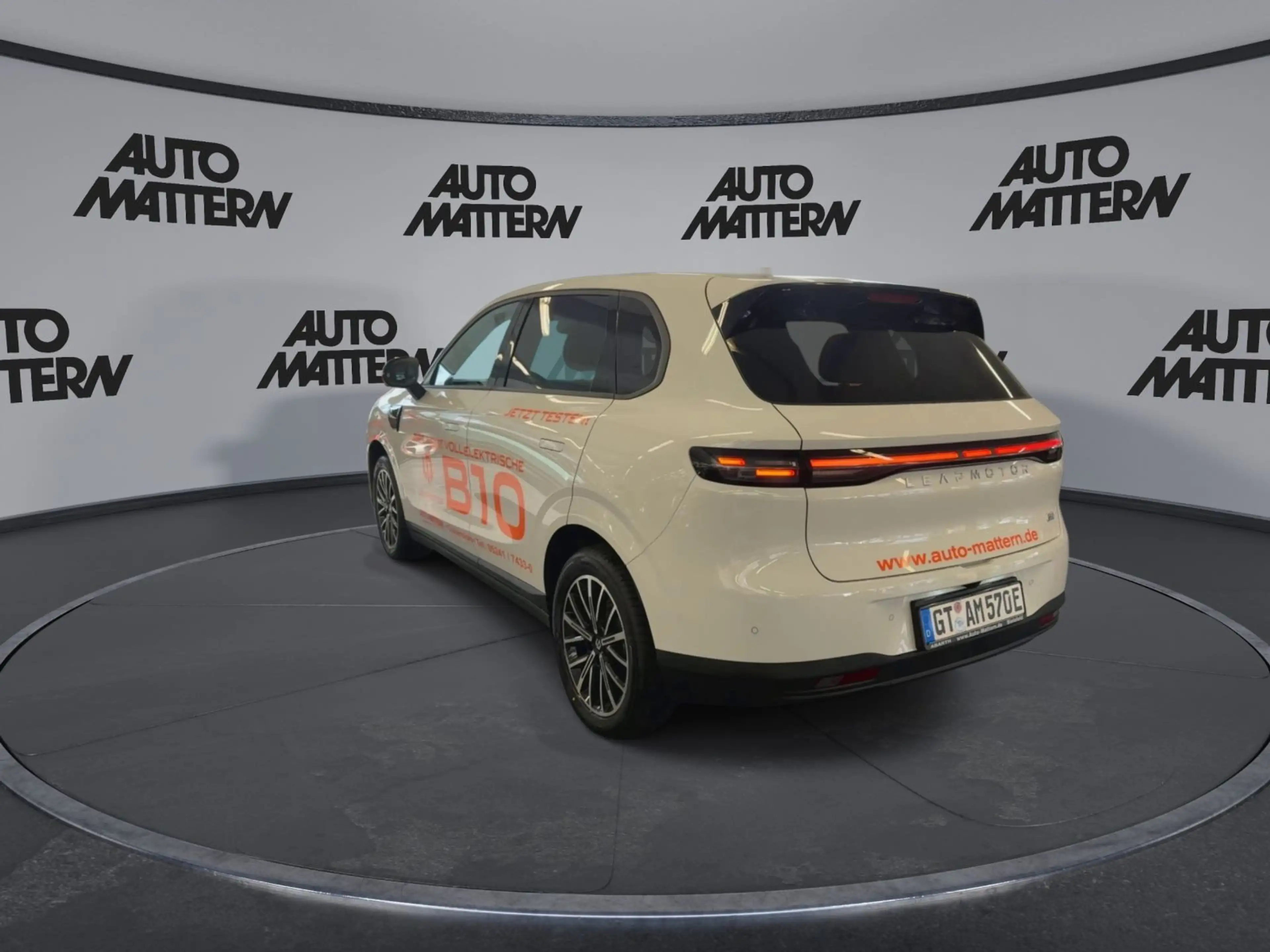 Leapmotor B10 BEV 67,1 kWh Design ProMax — photo 7