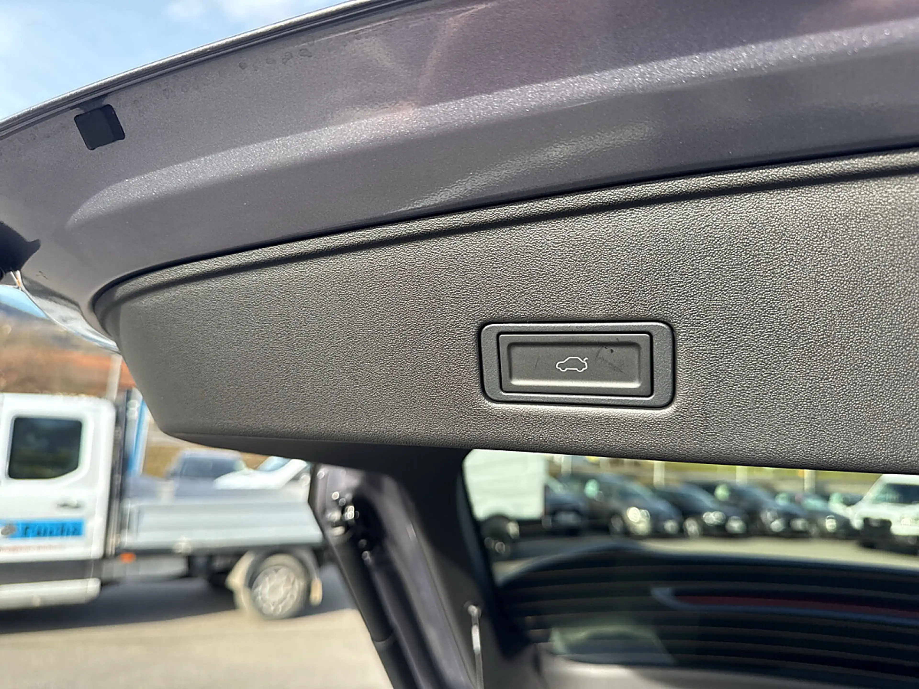 Omoda 5 HEV Premium — photo 15