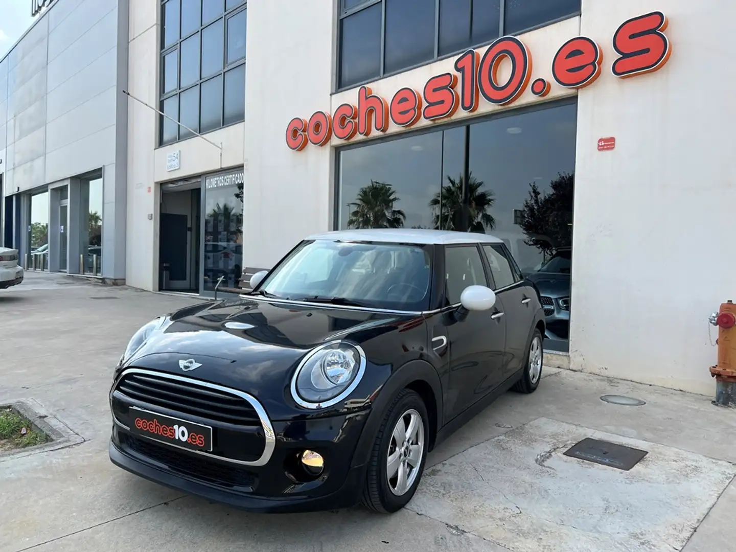 MINI Cooper D Negro - 1