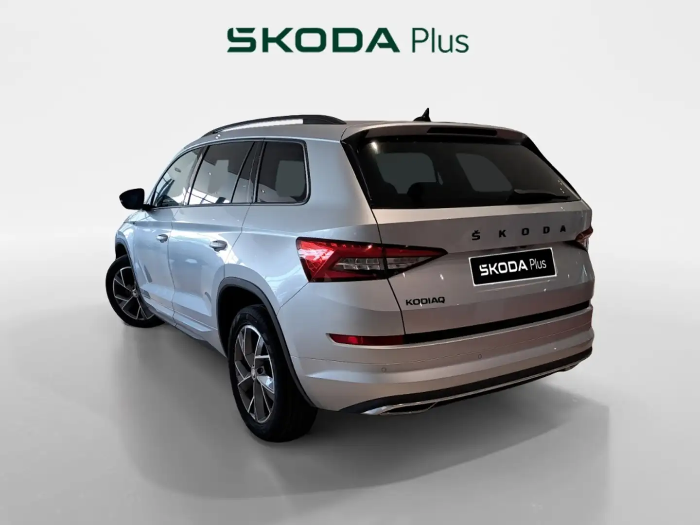 Skoda Kodiaq TODOTERRENO 1.5 TSI 110KW SPORTLINE 150 5P Gris - 2