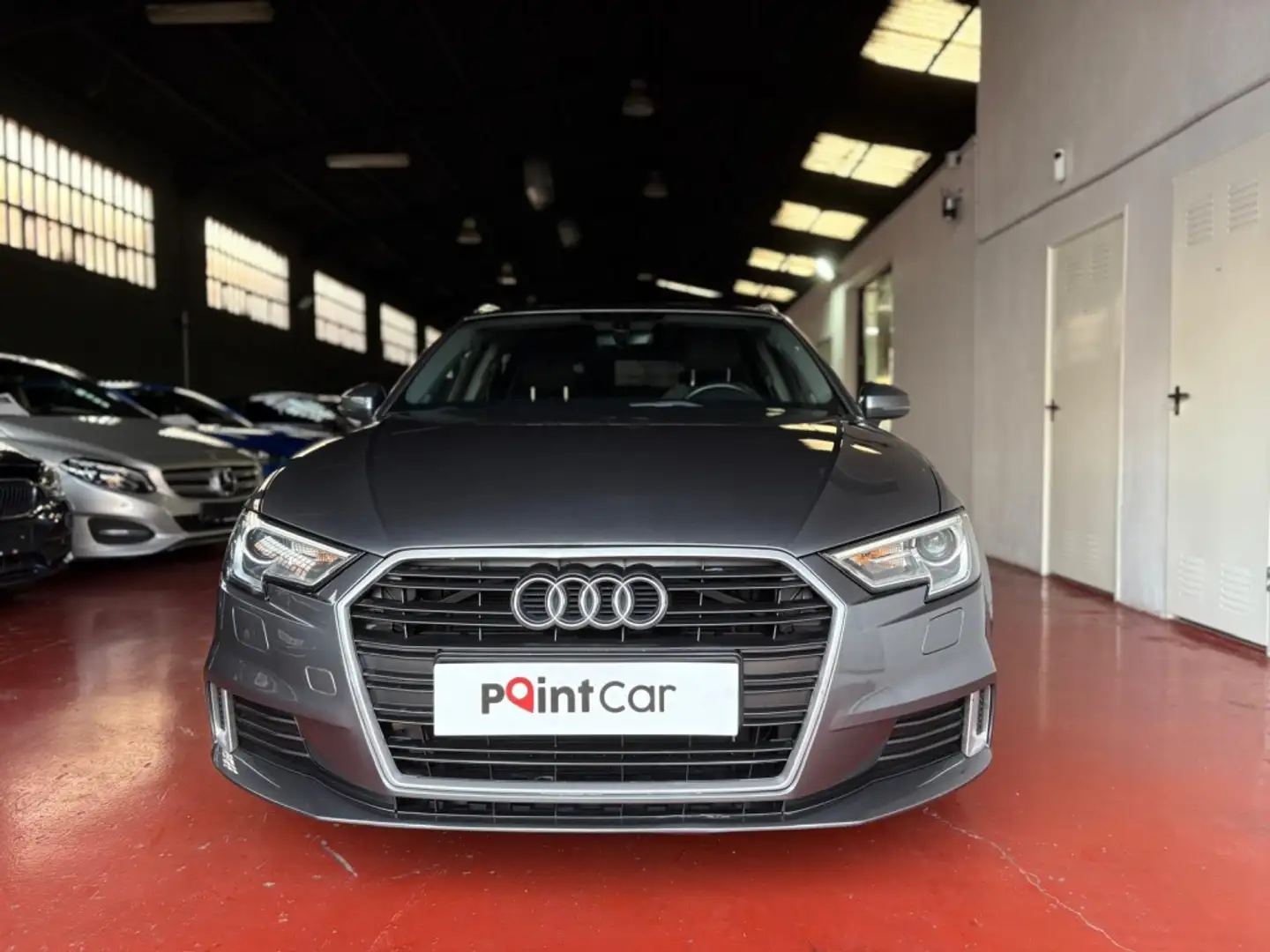 Audi A3 Sportback 30 TFSI 85kW Gris - 2