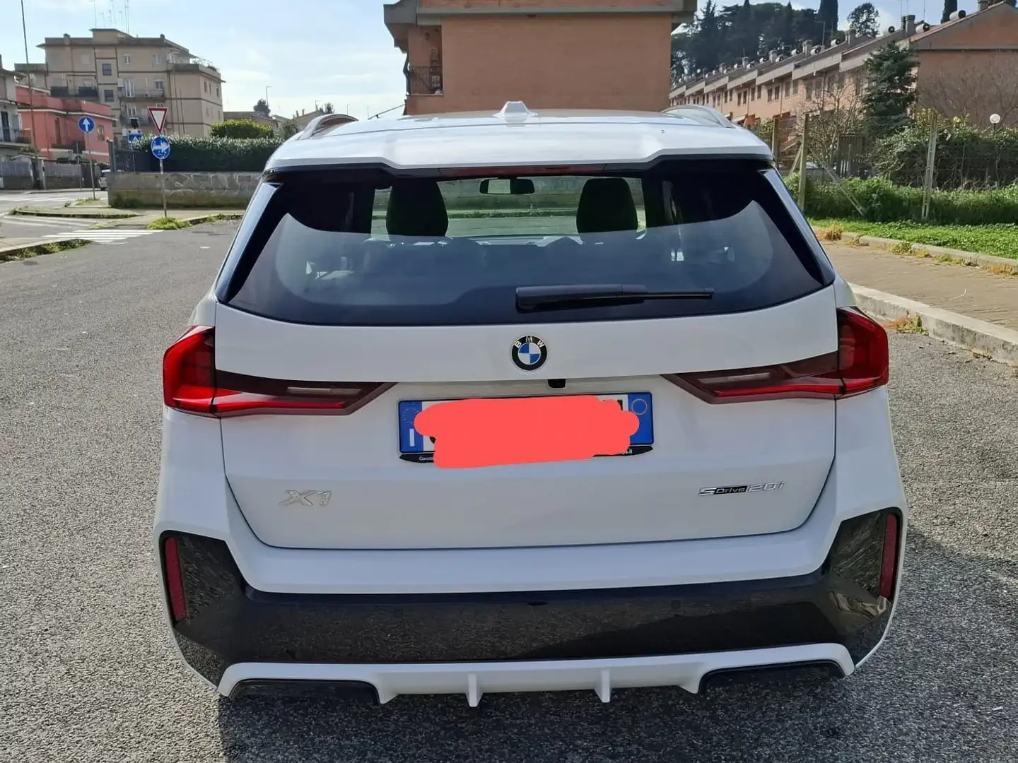 BMW X1 X1 sdrive20i mhev 48V MSport auto Bianco - 2
