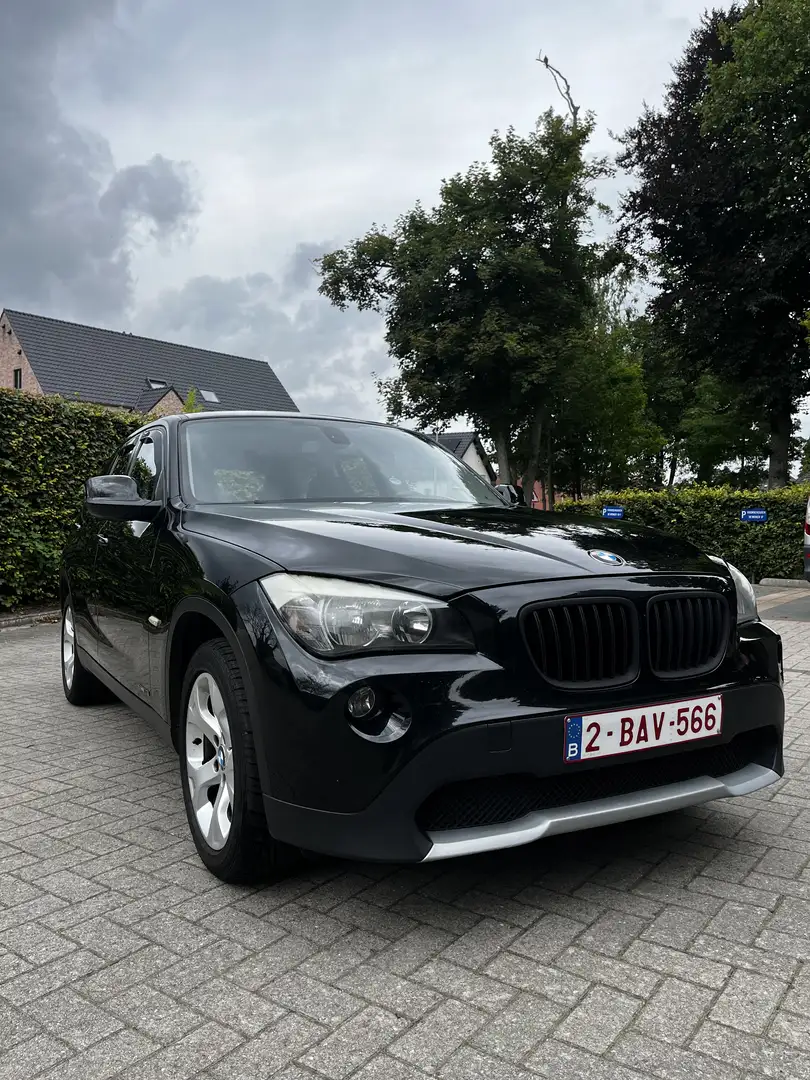 BMW X1 sDrive18i - 1