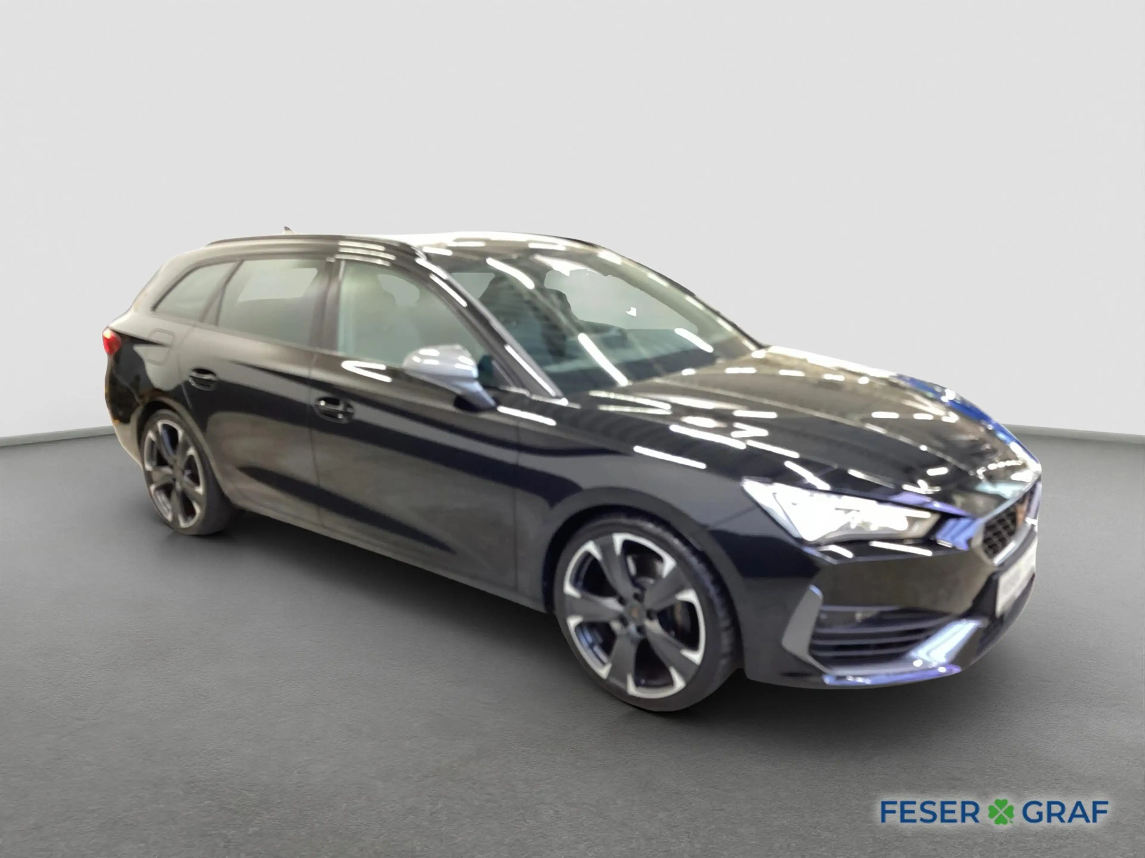 CUPRA Leon SP VZ 2.0 TSI DSG SH*LED*DCC*ACC*NAVI*19" — photo 2