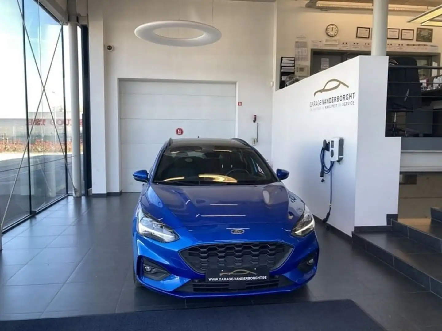 Ford Focus CLIPPER ST-LINE X BENZINE 150PK AUTOMAAT Blauw - 2