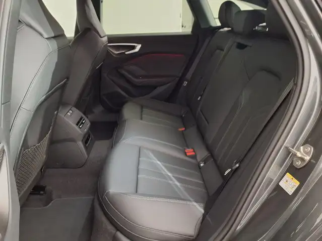 Audi A5 view 10
