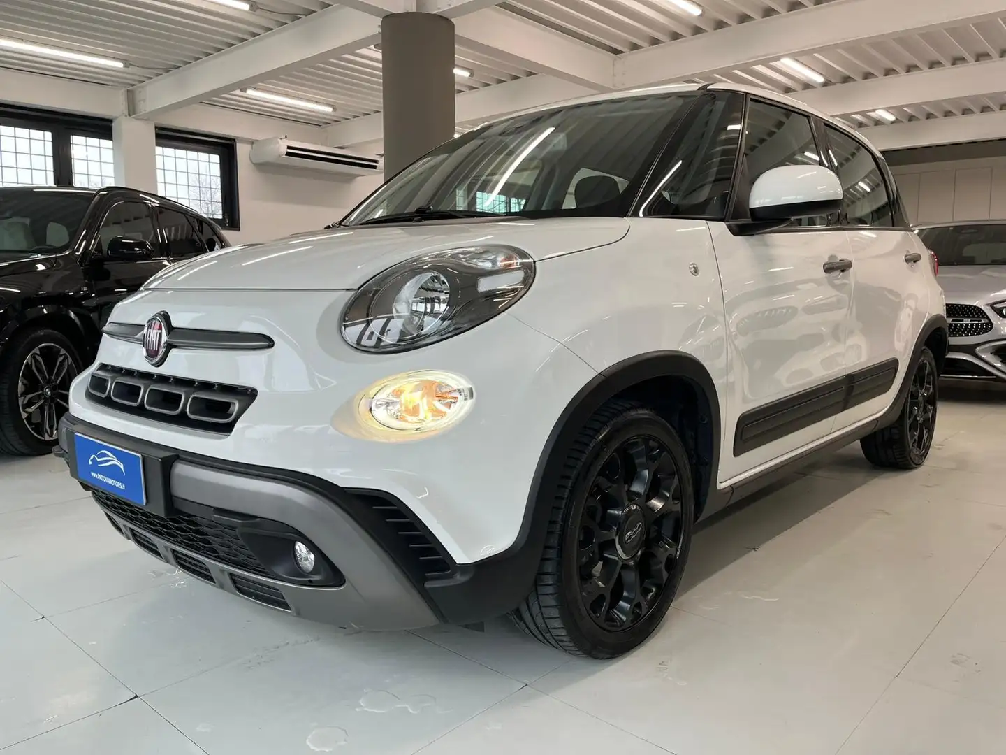Fiat 500L Cross 1.4 Benzina 95cv MY2020 Bianco - 2