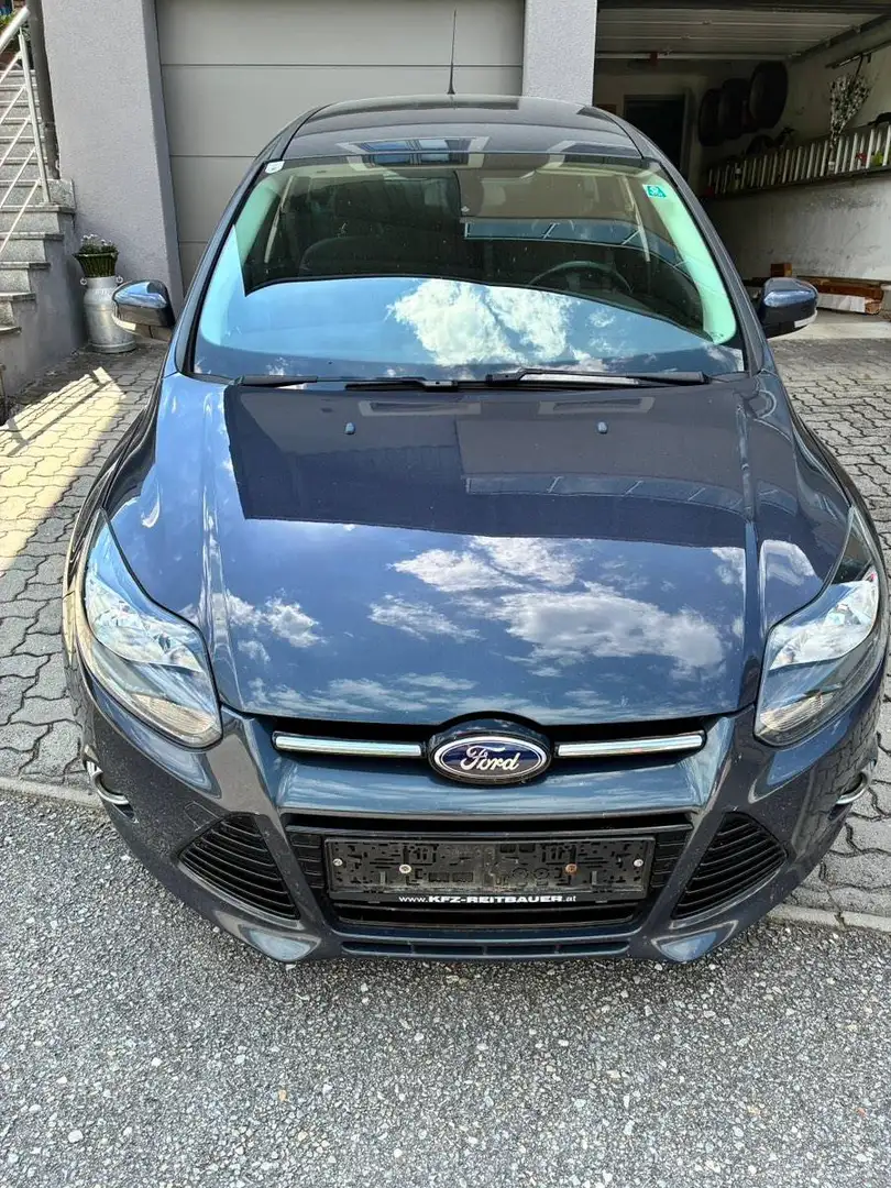 Ford Focus Focus Traveller Trend 1,6 TDCi DPF Trend Blau - 2