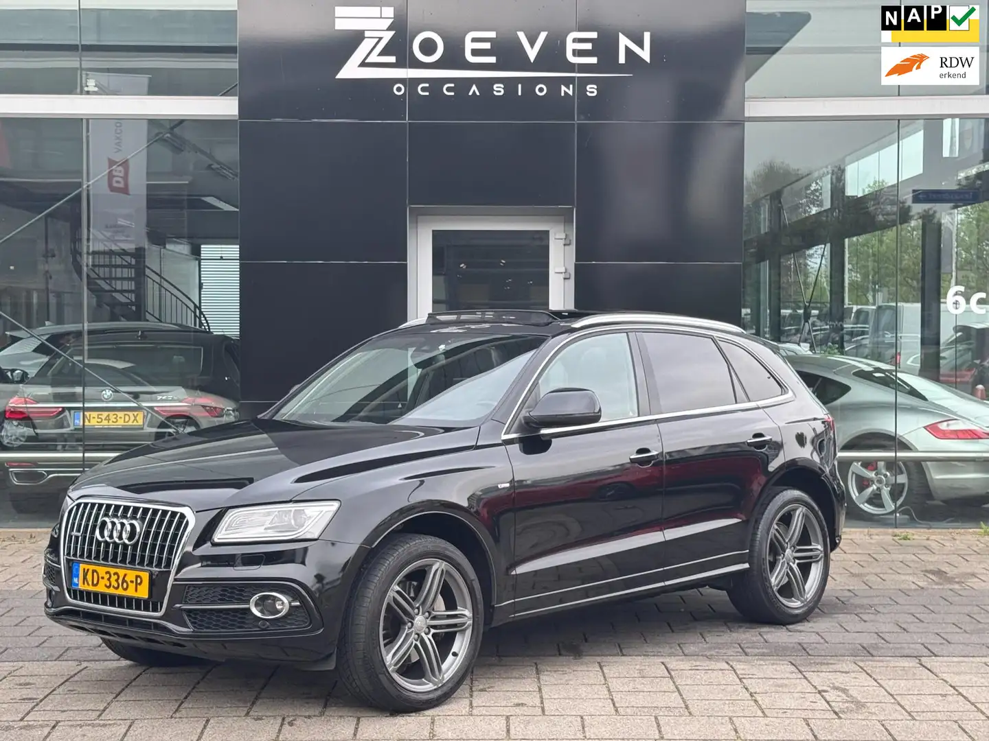 Audi Q5 3.0 TDI quattro S- Plus/ panoramadak/Xenon Zwart - 1
