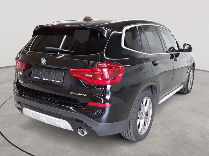 BMW X3 X3 xDrive30d Aut. xLine HuD AHK Pano H&K — photo 4