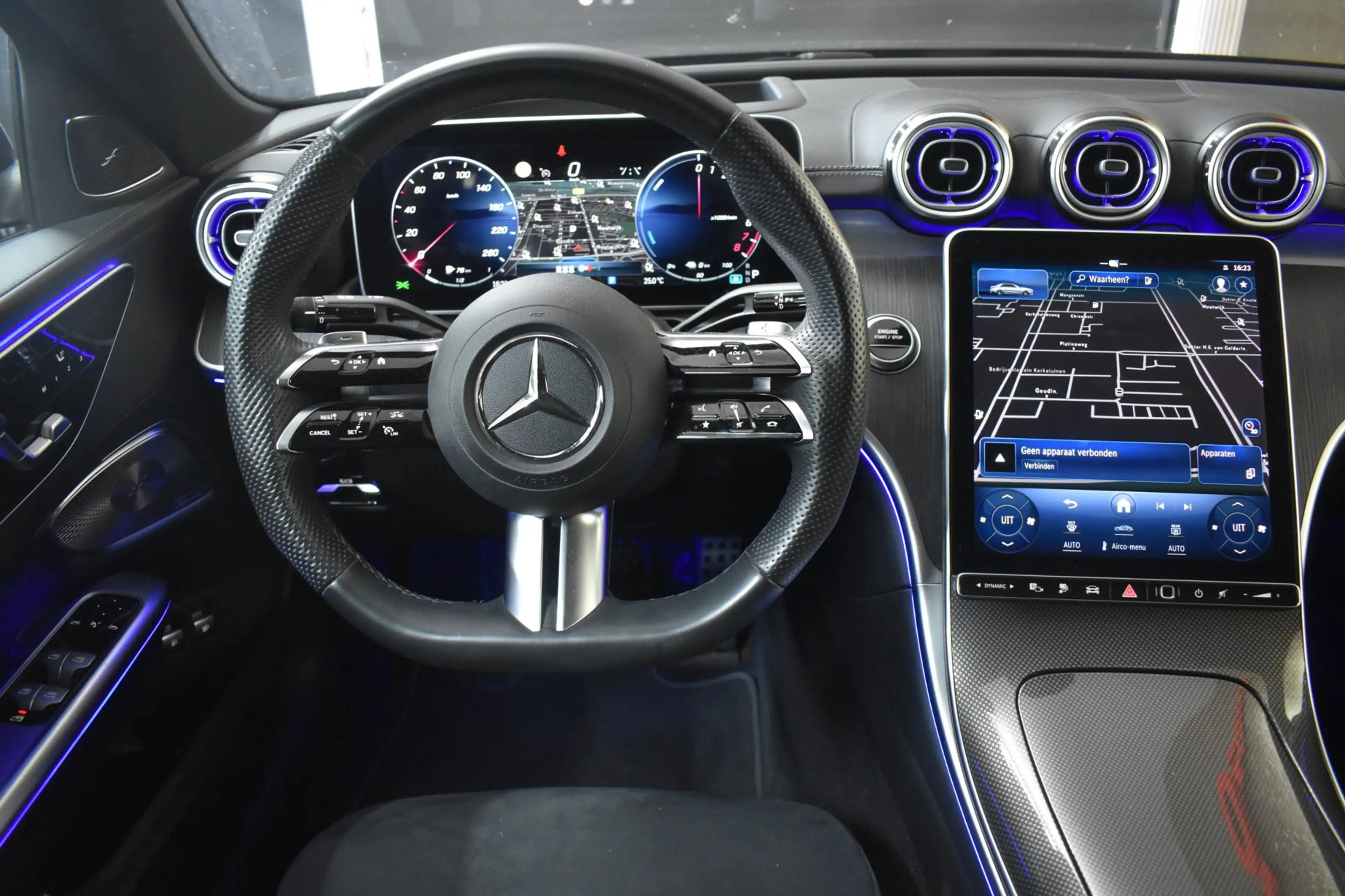 Mercedes-Benz C 300 e AMG 313pk | C63 AMG | BURMESTER | MEMORY | HEAD- — photo 4