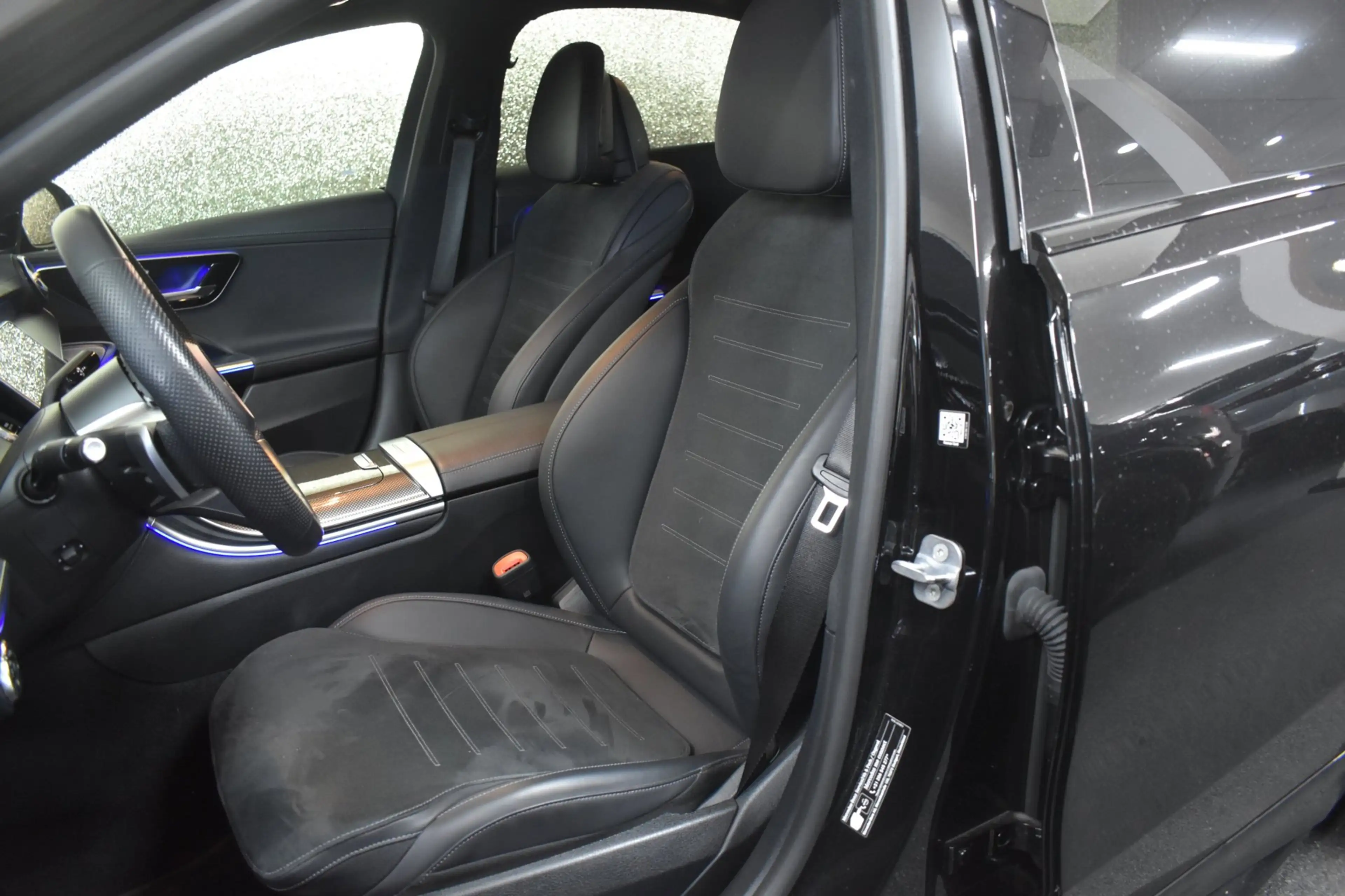 Mercedes-Benz C 300 e AMG 313pk | C63 AMG | BURMESTER | MEMORY | HEAD- — photo 3
