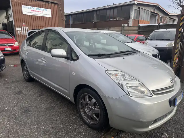 Toyota Prius Prius I - II  1.5 ibrida 78cv
