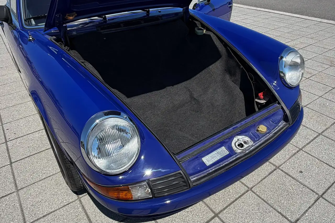 Porsche 911 снимка Porsche 911