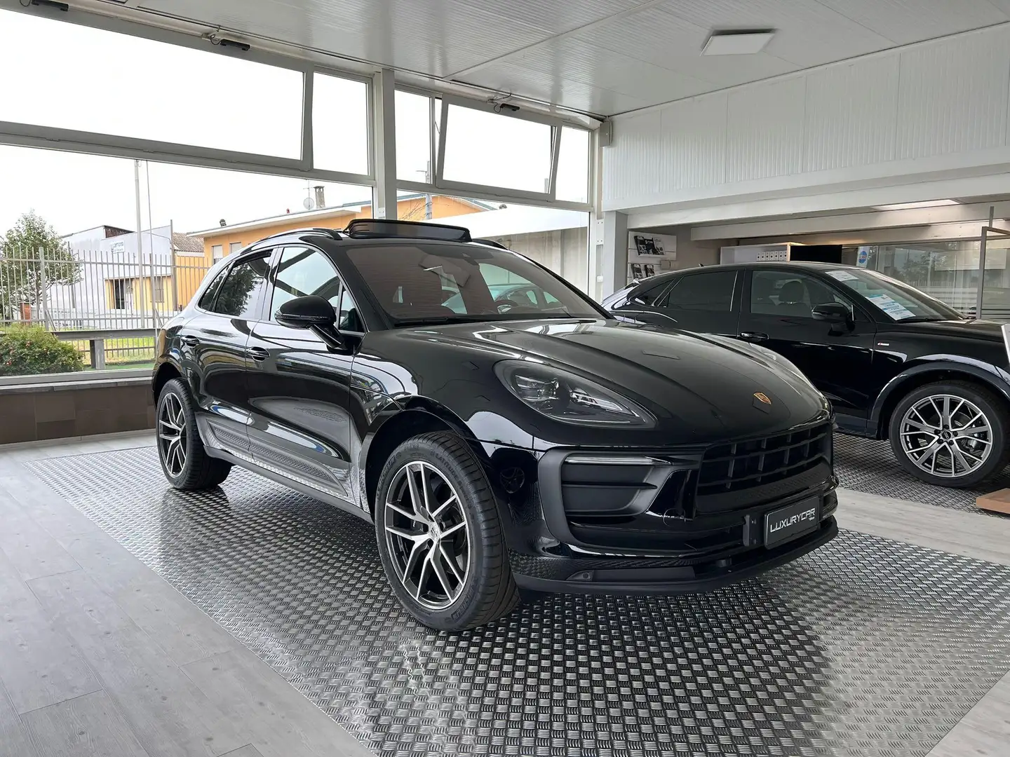 Porsche Macan 2.0 265cv pdk - 1