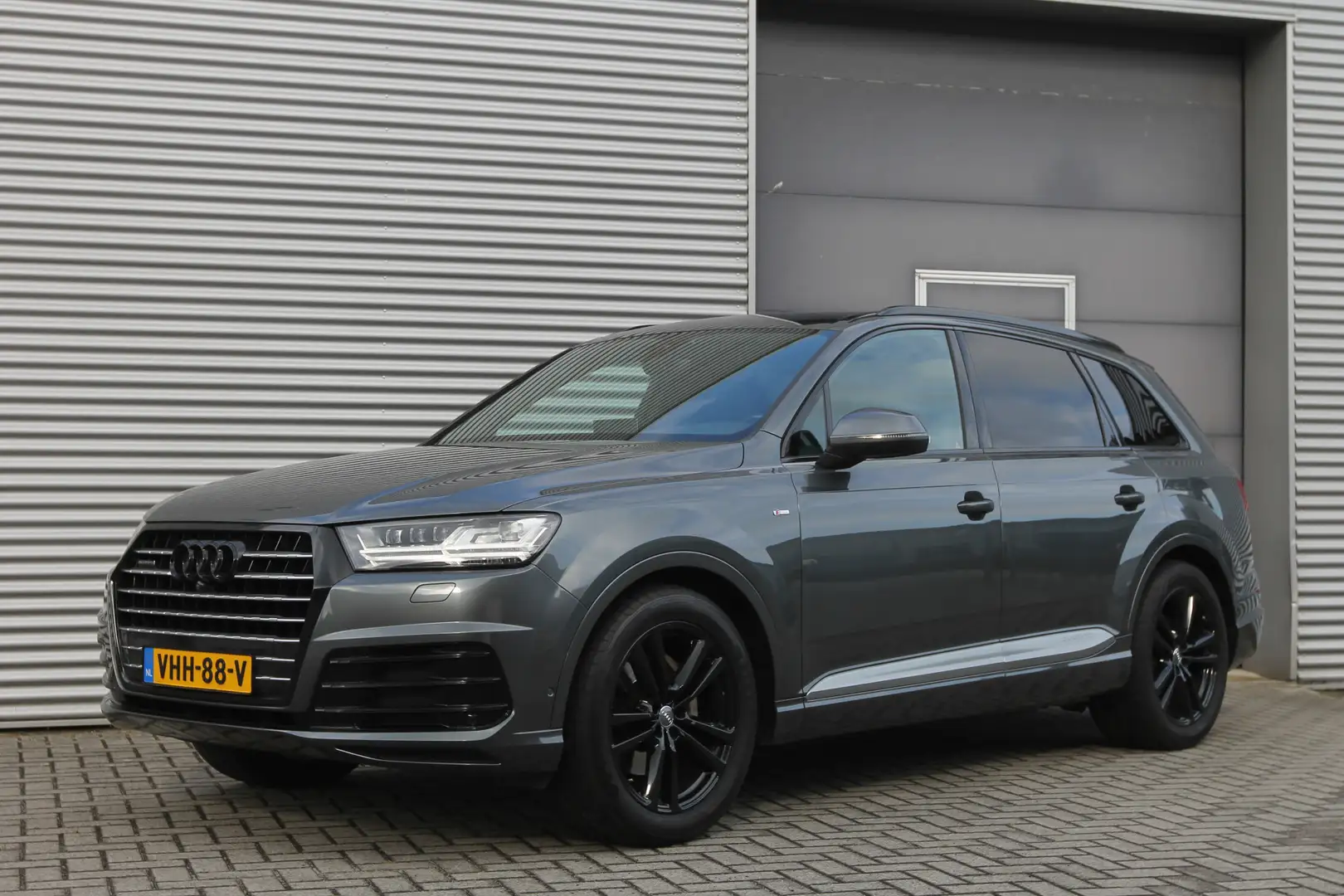 Audi Q7 3.0 TDI quattro Pro Line + I Aut. I Grijs Kenteken Grijs - 1