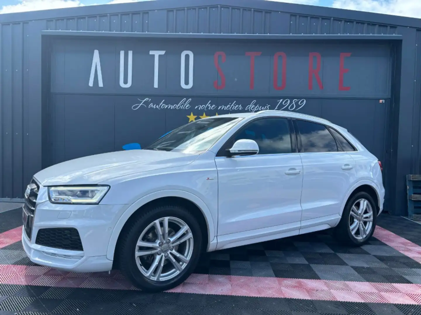 Audi Q3 2.0 TDI 150 CH S LINE QUATTRO S TRONIC 7 - 1