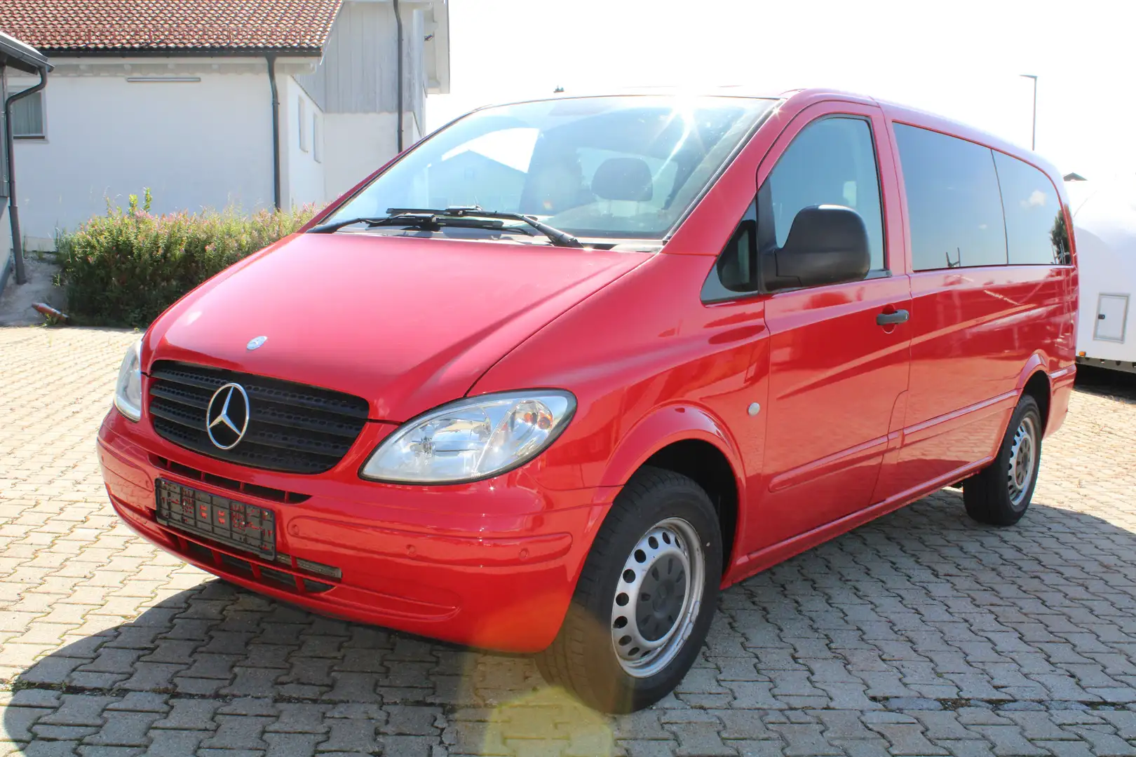Mercedes-Benz Vito 115 CDI lang Mixto *kompl. überholt / 1. Hand* Rouge - 1