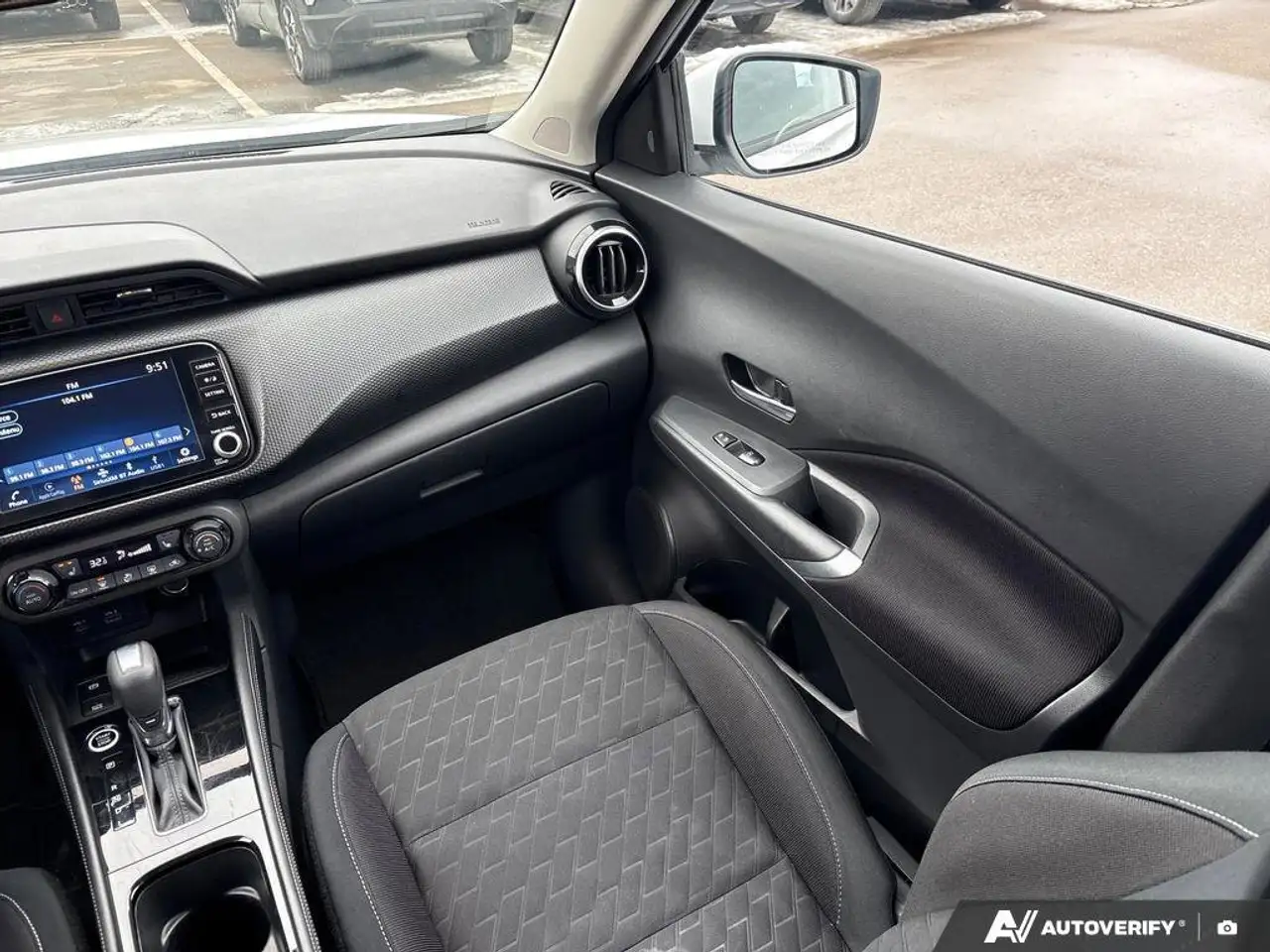 Nissan Kicks снимка Nissan Kicks