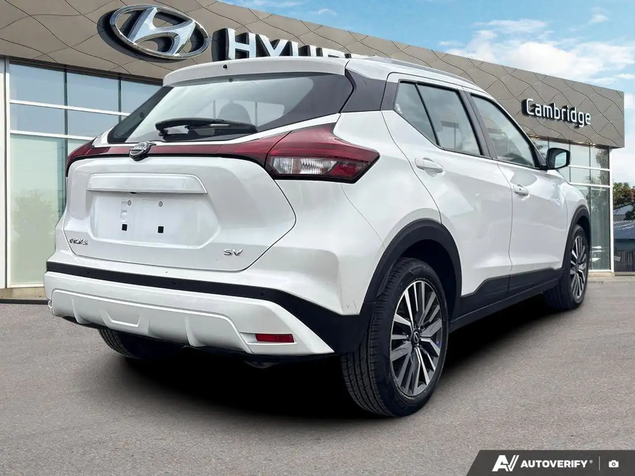 Nissan Kicks снимка Nissan Kicks