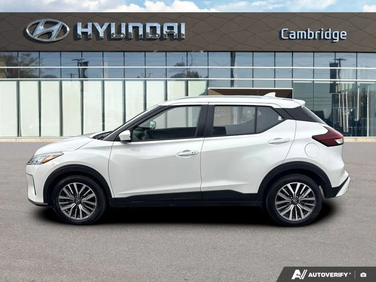 Nissan Kicks снимка Nissan Kicks